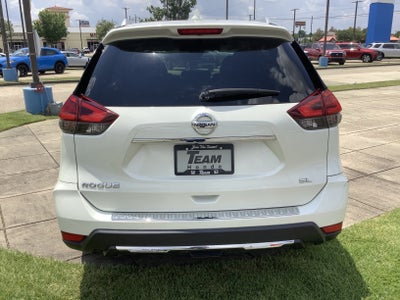 2017 Nissan Rogue SL