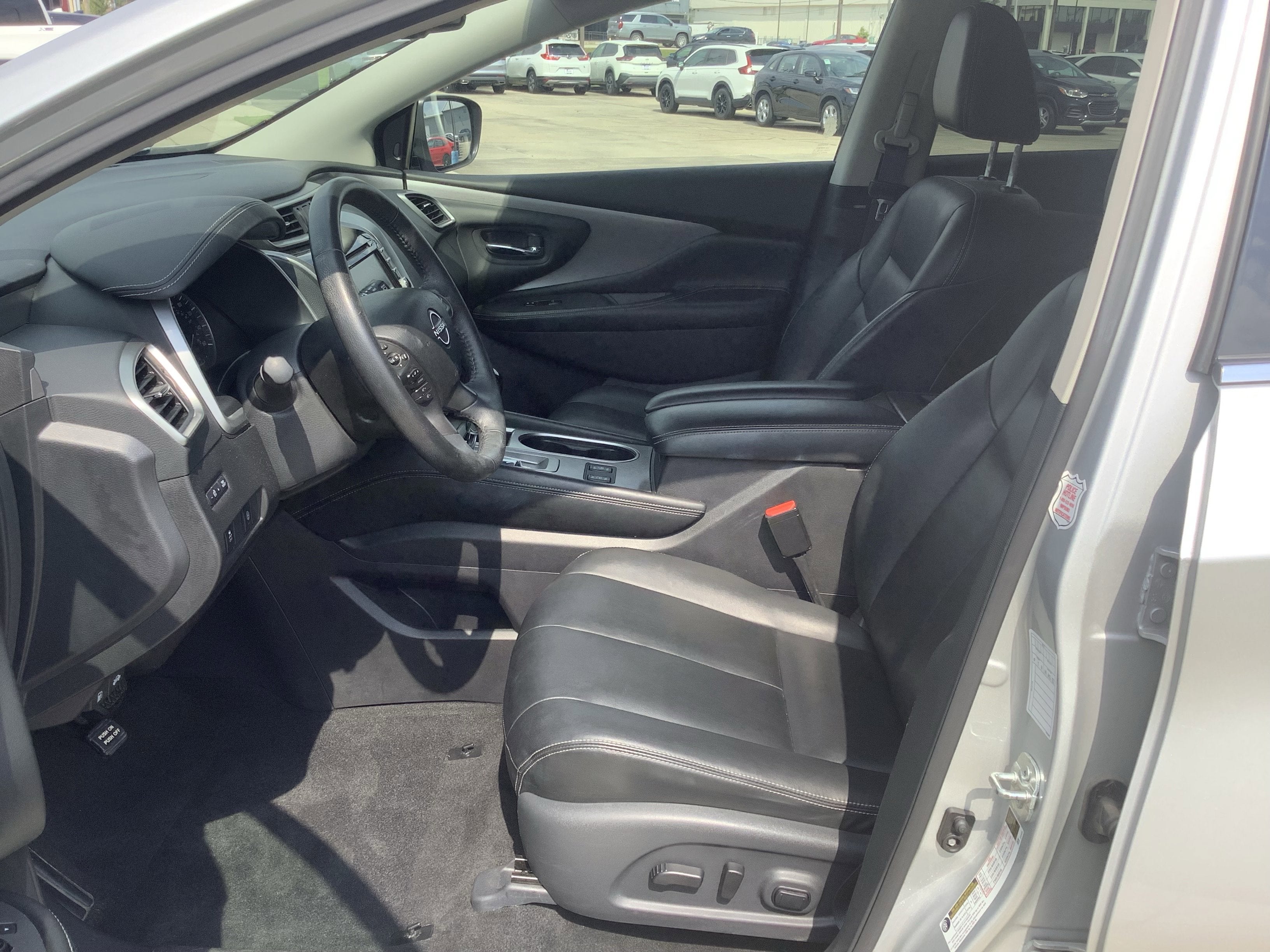 2023 Nissan Murano SV