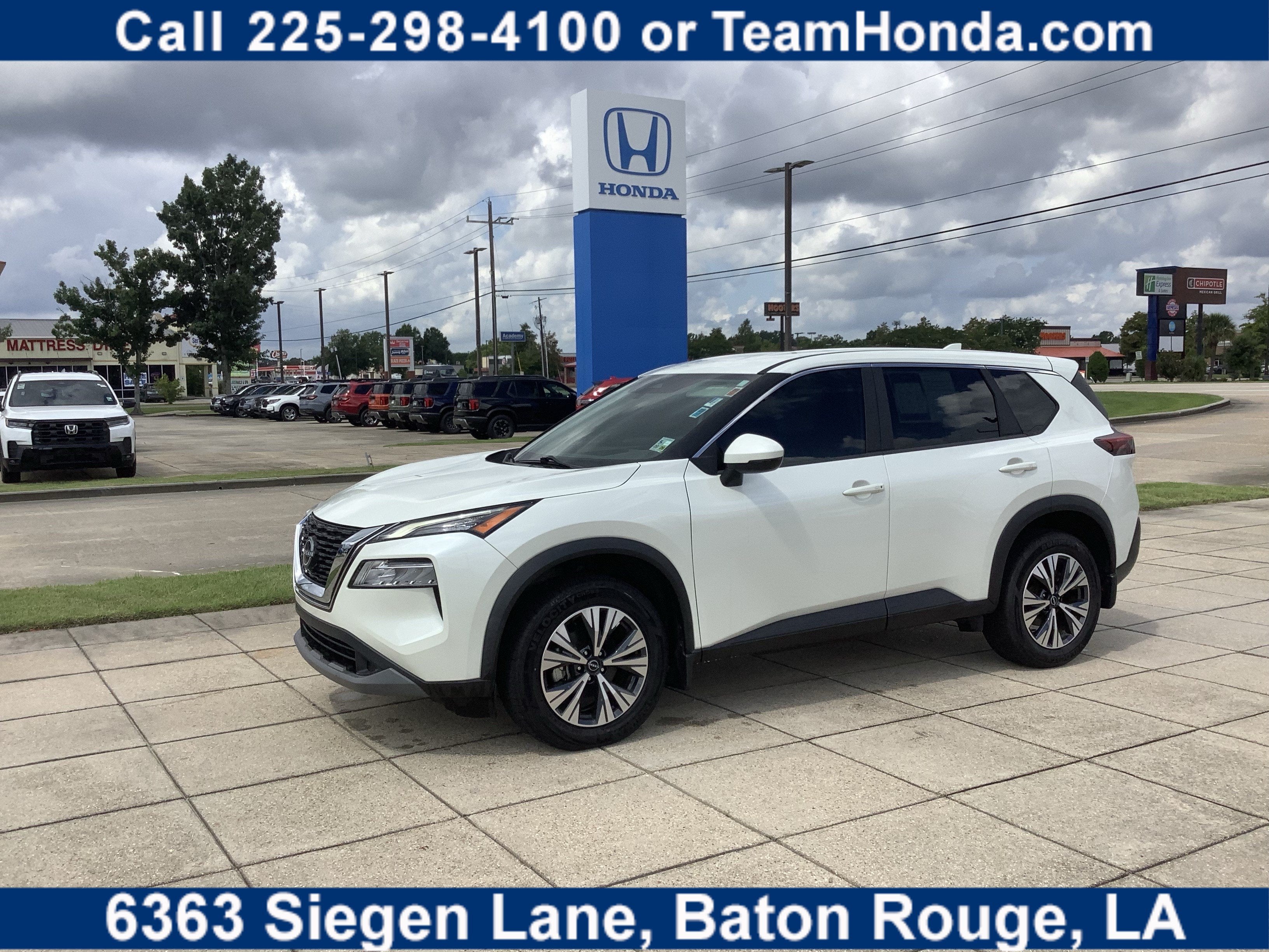 2022 Nissan Rogue SV