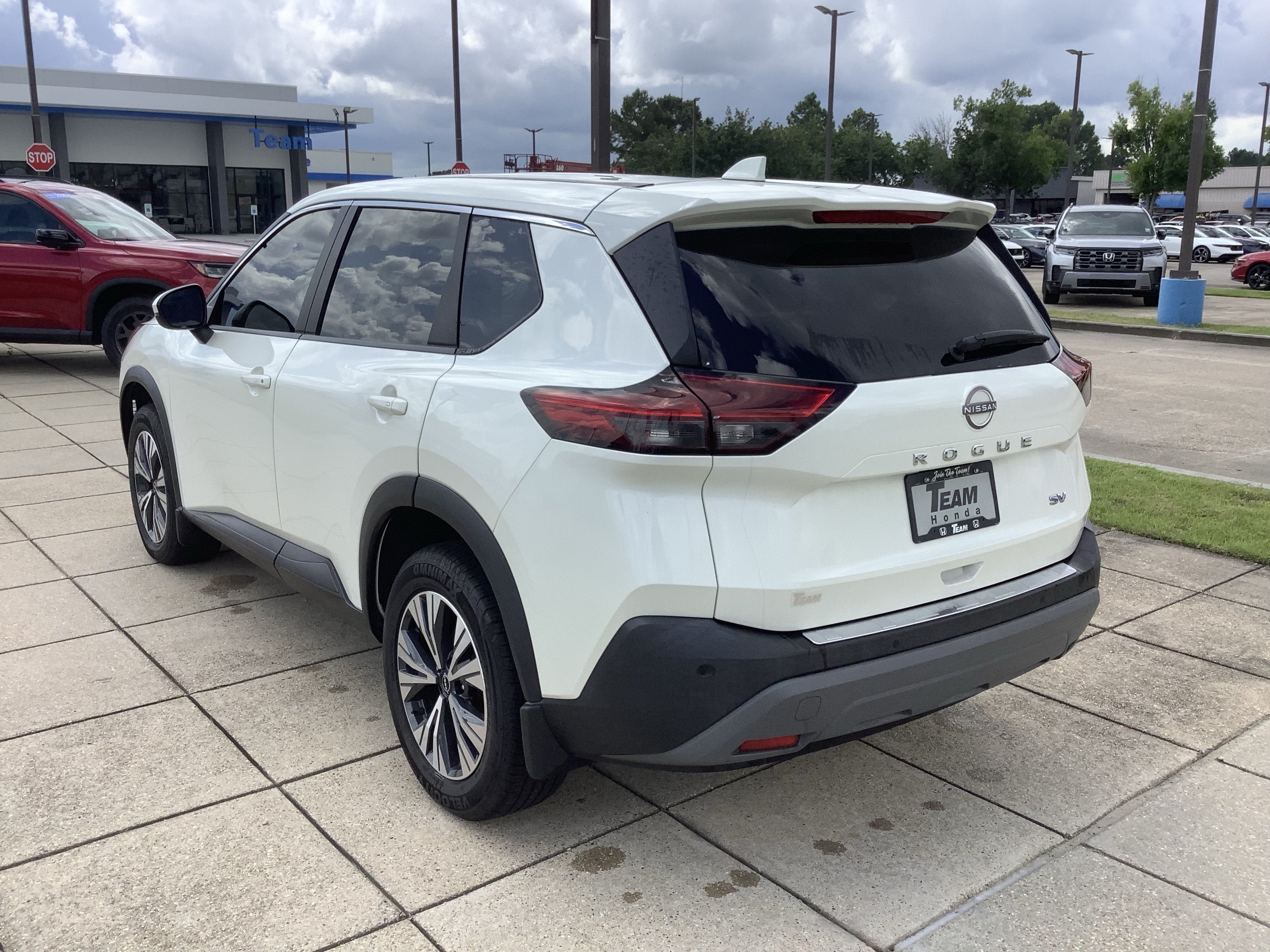 2022 Nissan Rogue SV