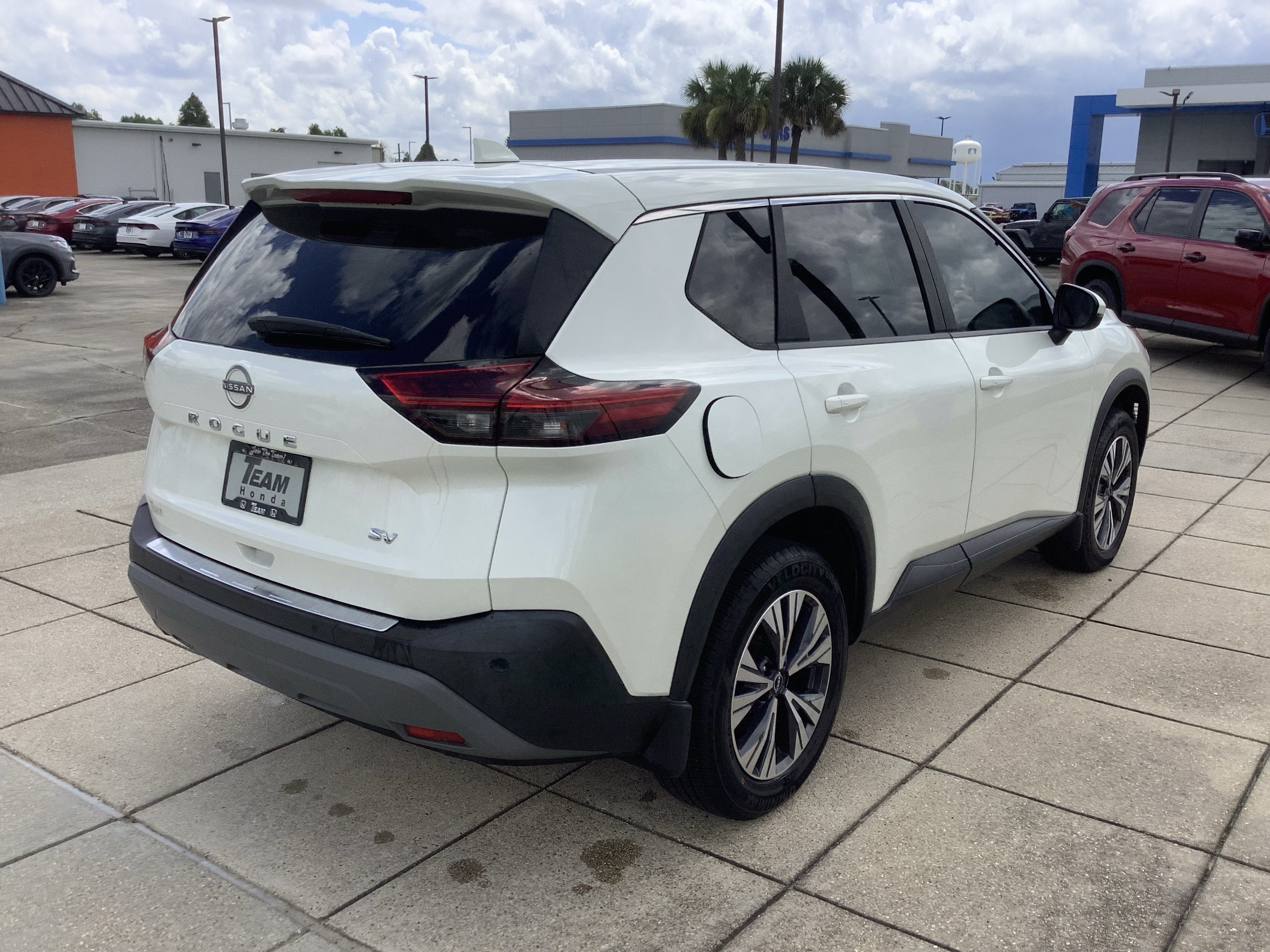 2022 Nissan Rogue SV