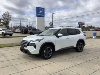 2024 Nissan Rogue SV