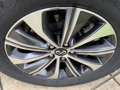 2024 INFINITI QX60 PURE