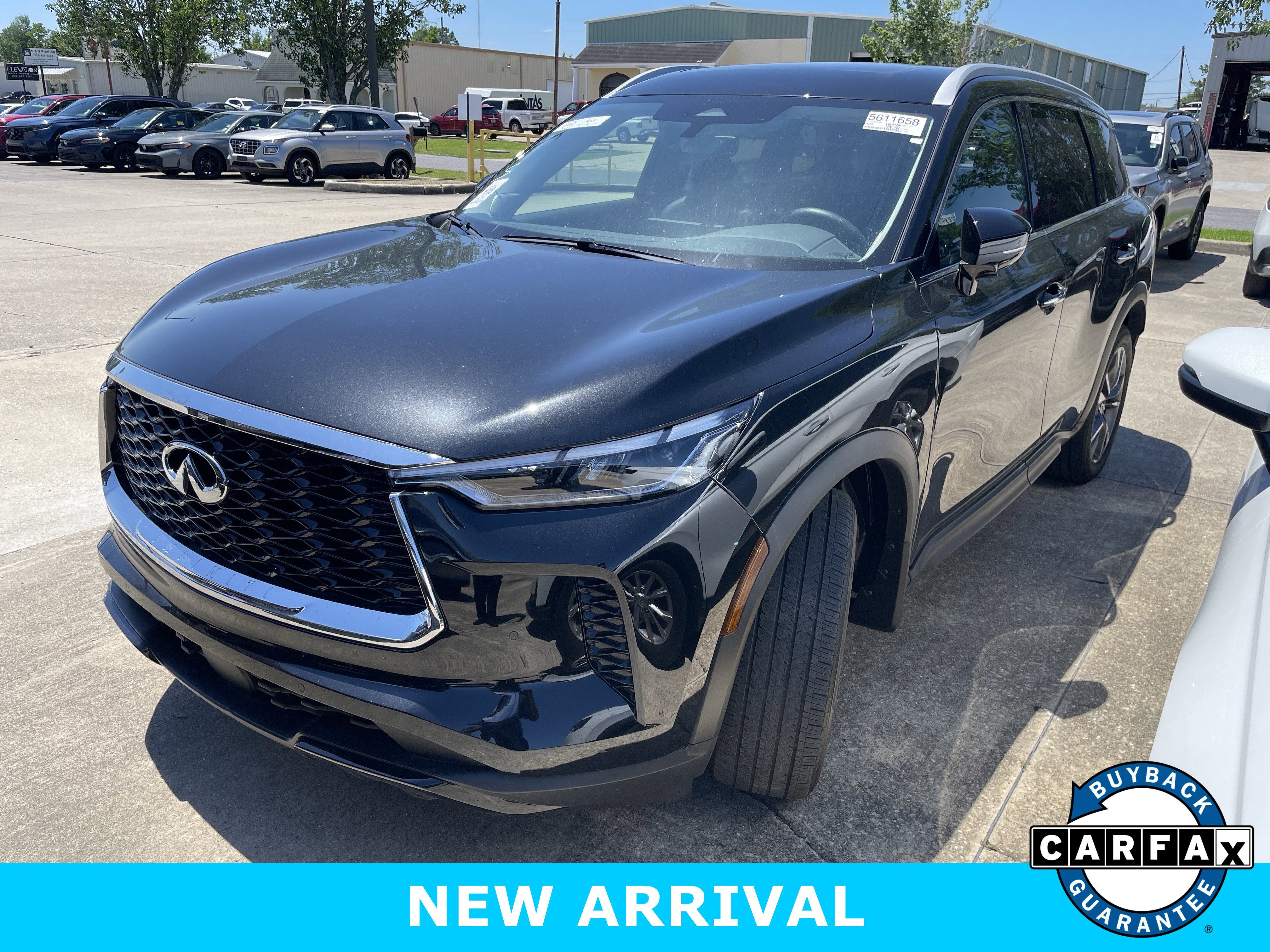 2023 INFINITI QX60 LUXE