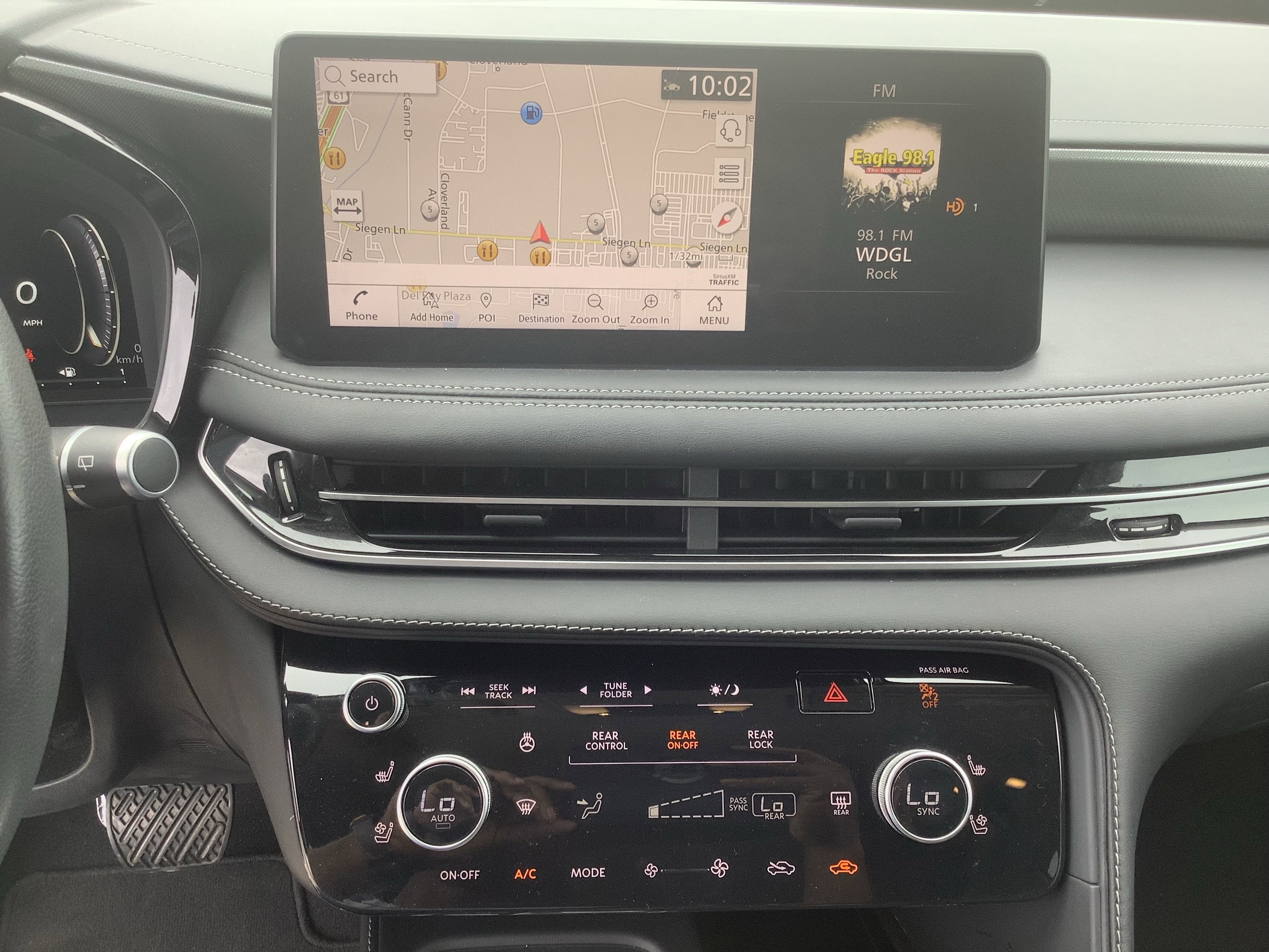 2023 INFINITI QX60 LUXE