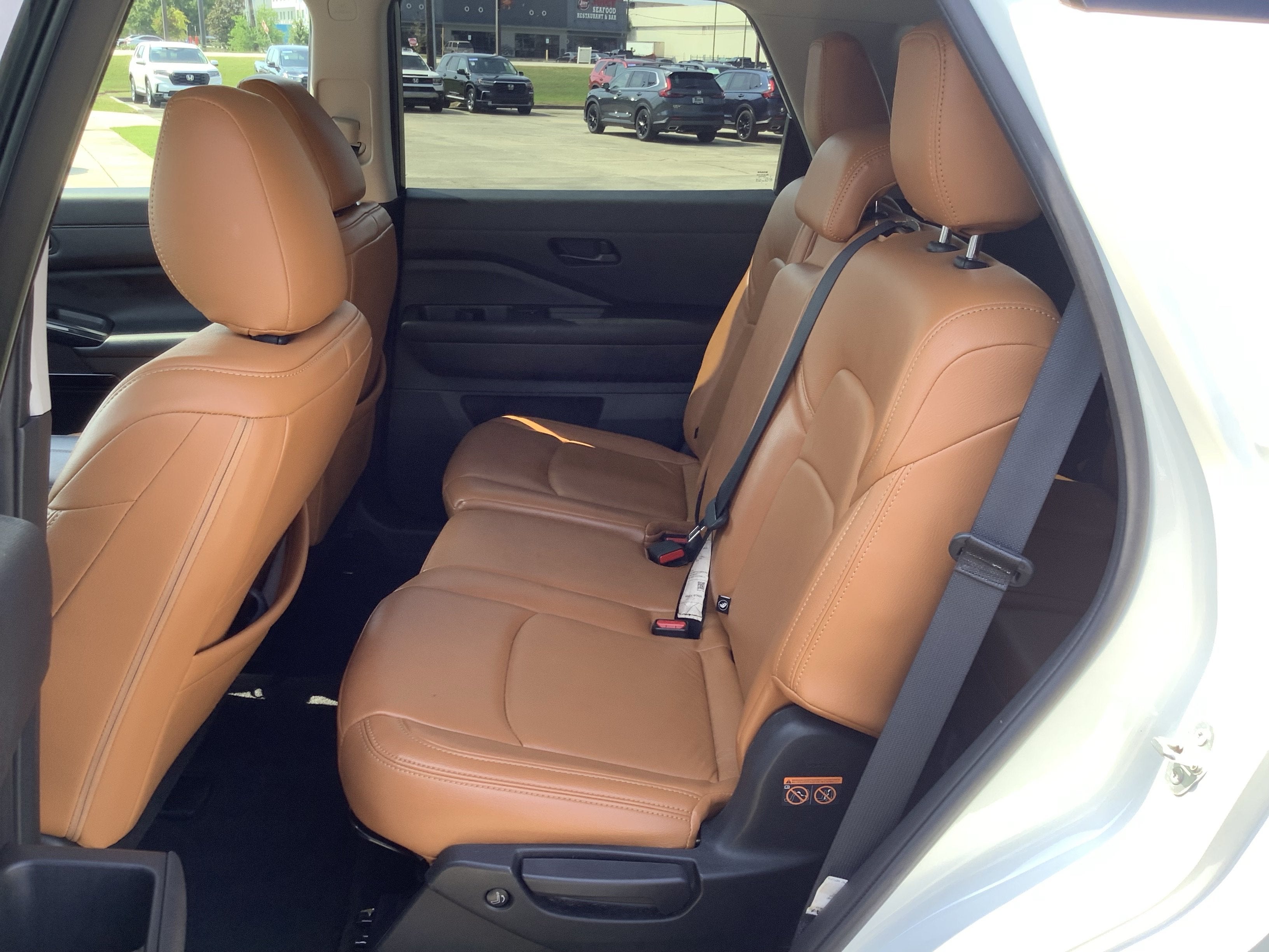 2024 Nissan Pathfinder S