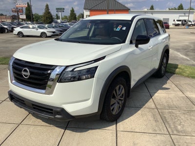 2024 Nissan Pathfinder S