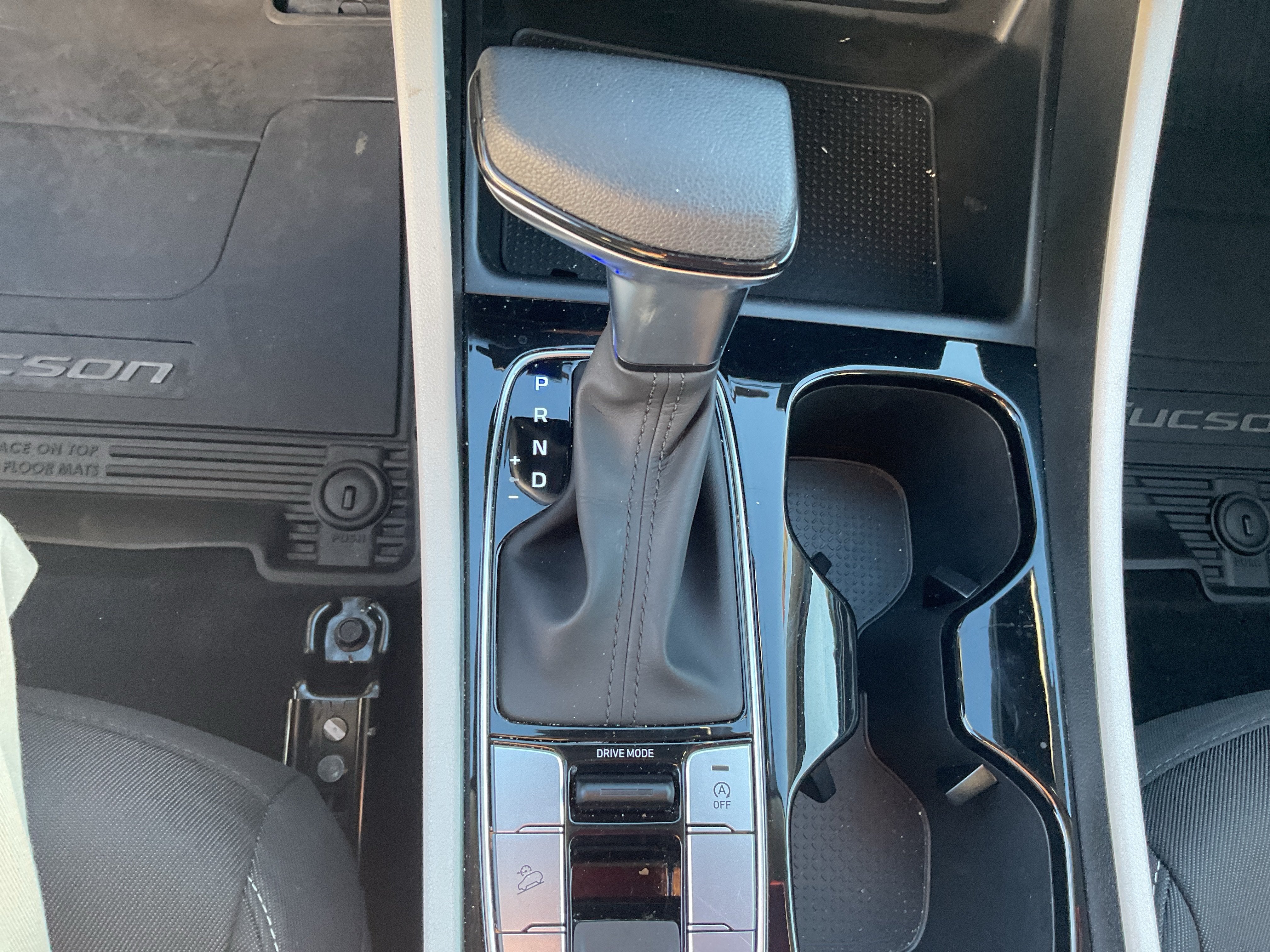 2024 Hyundai Tucson SE