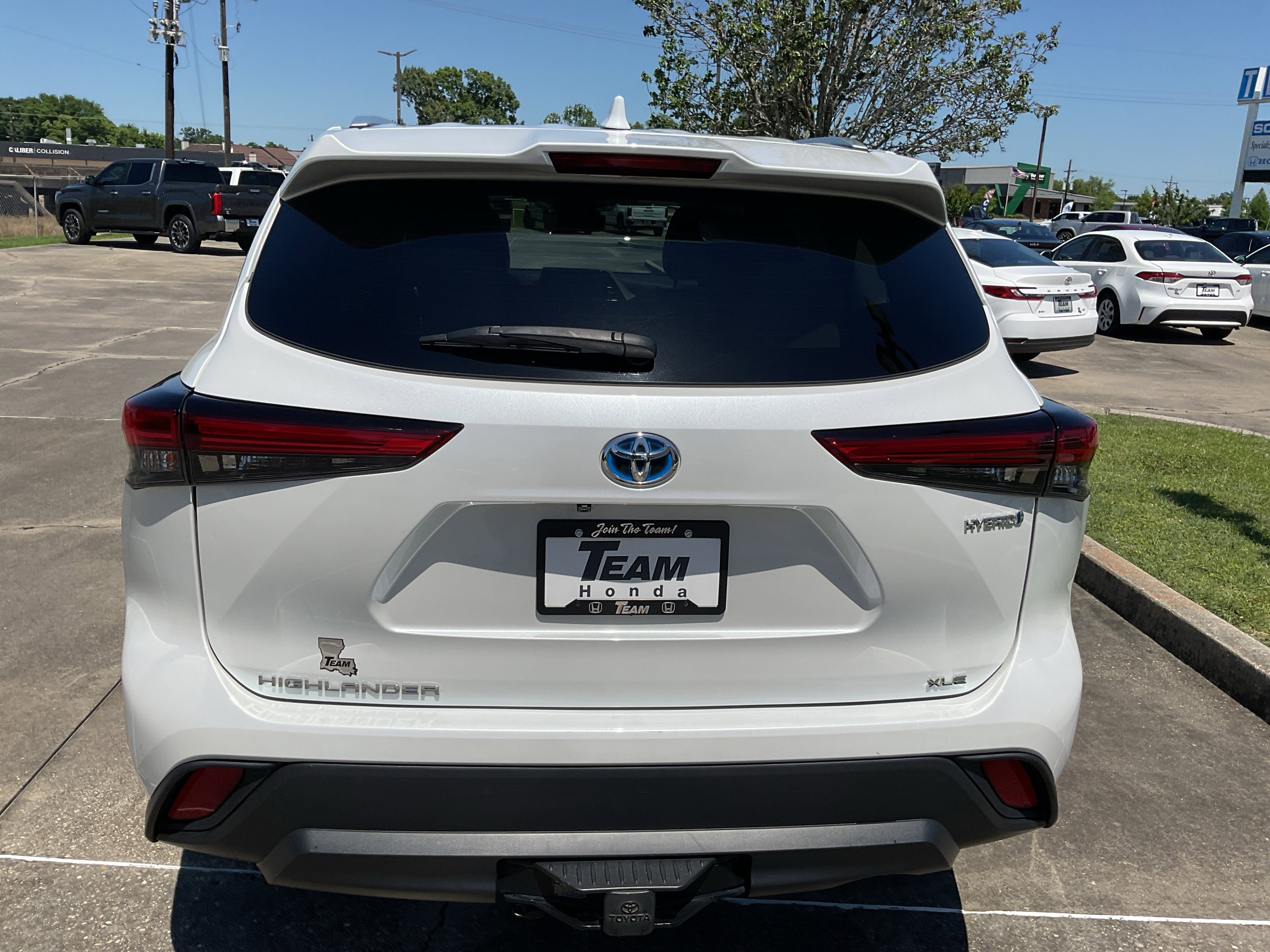 2023 Toyota Highlander Hybrid XLE