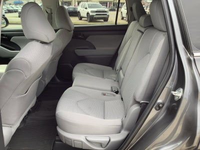 2023 Toyota Highlander LE