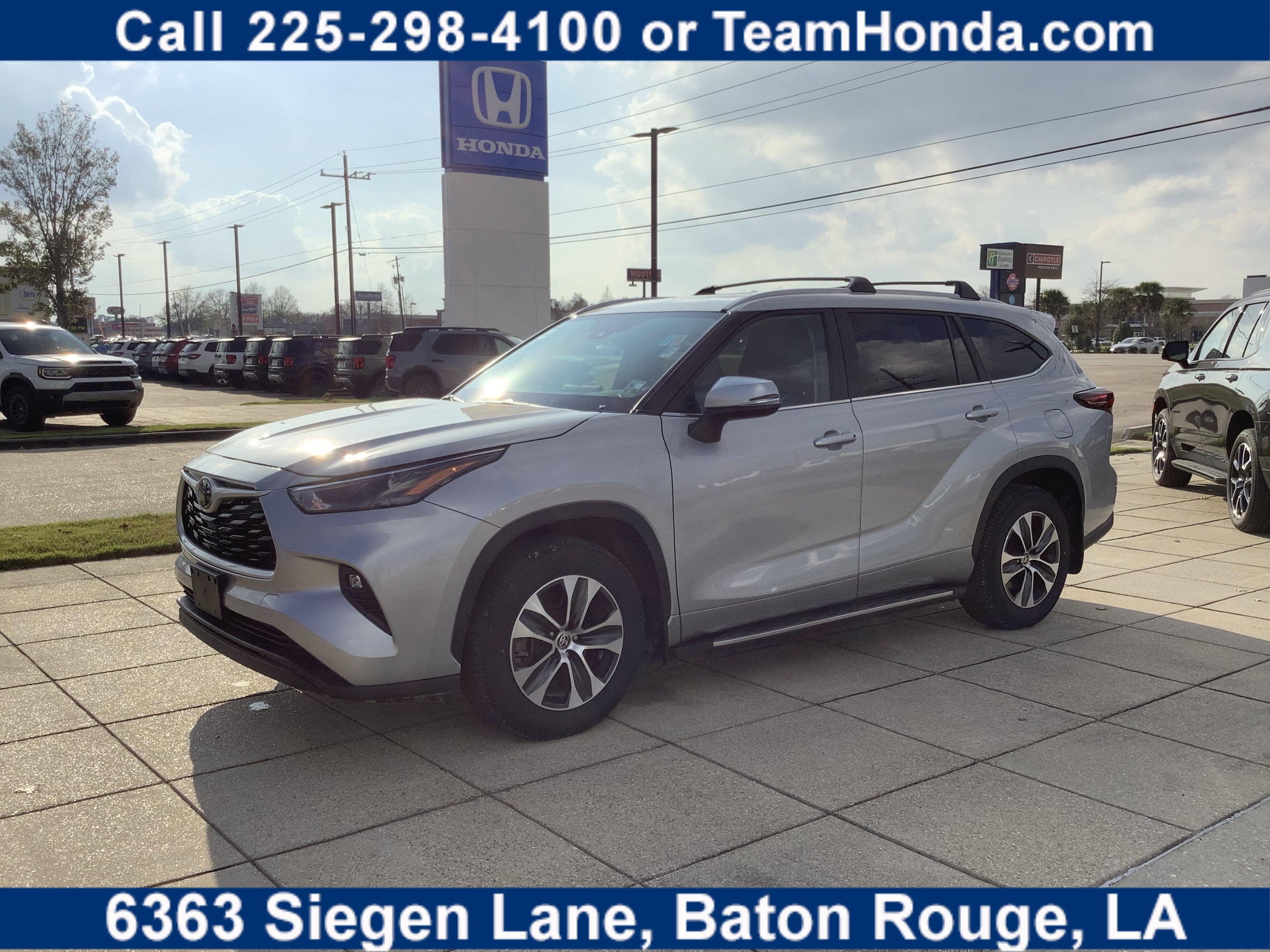 2024 Toyota Highlander XLE