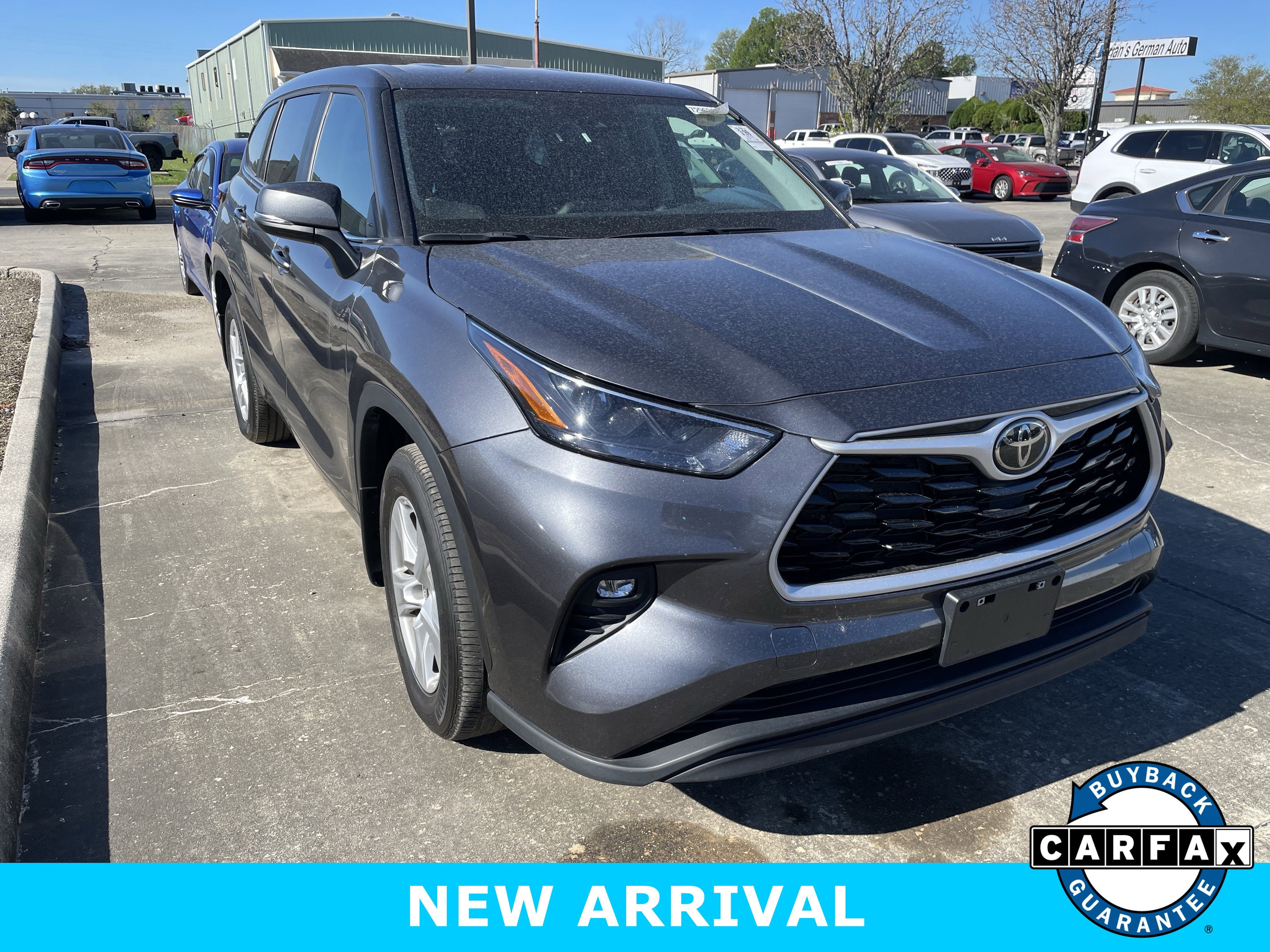 2024 Toyota Highlander LE