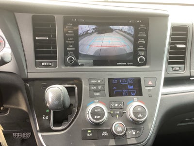 2018 Toyota Sienna SE