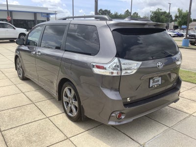 2018 Toyota Sienna SE