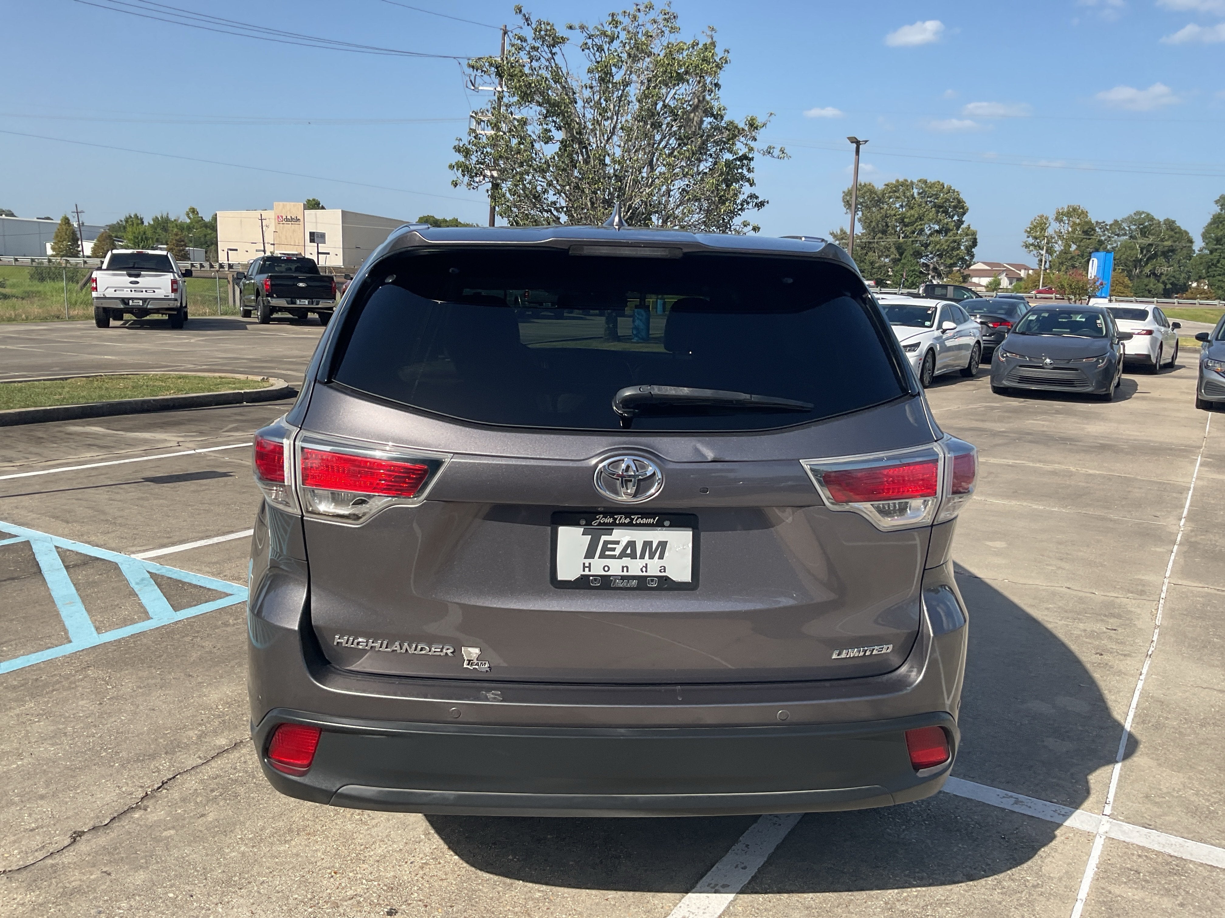2016 Toyota Highlander Limited Platinum