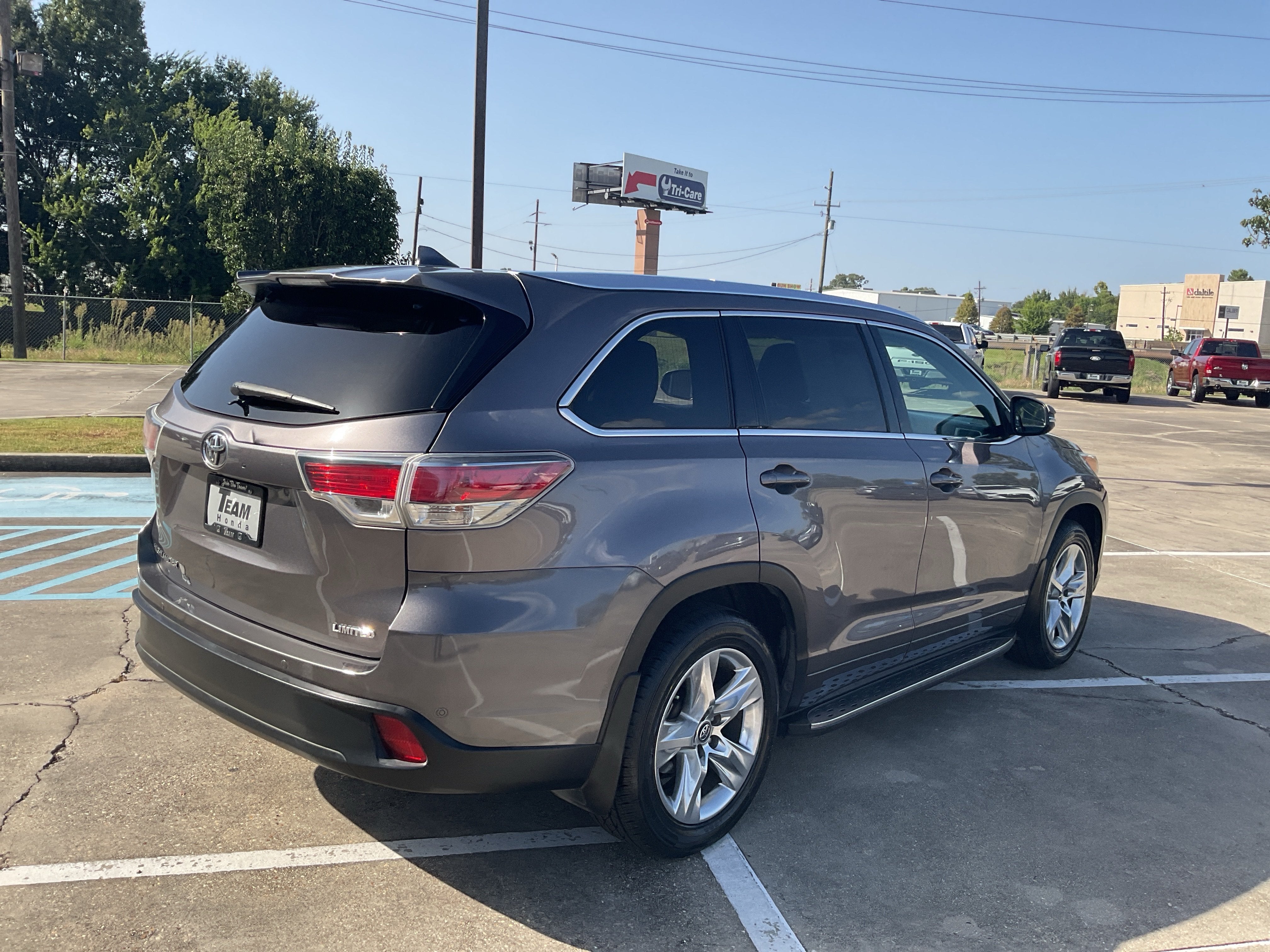 2016 Toyota Highlander Limited Platinum
