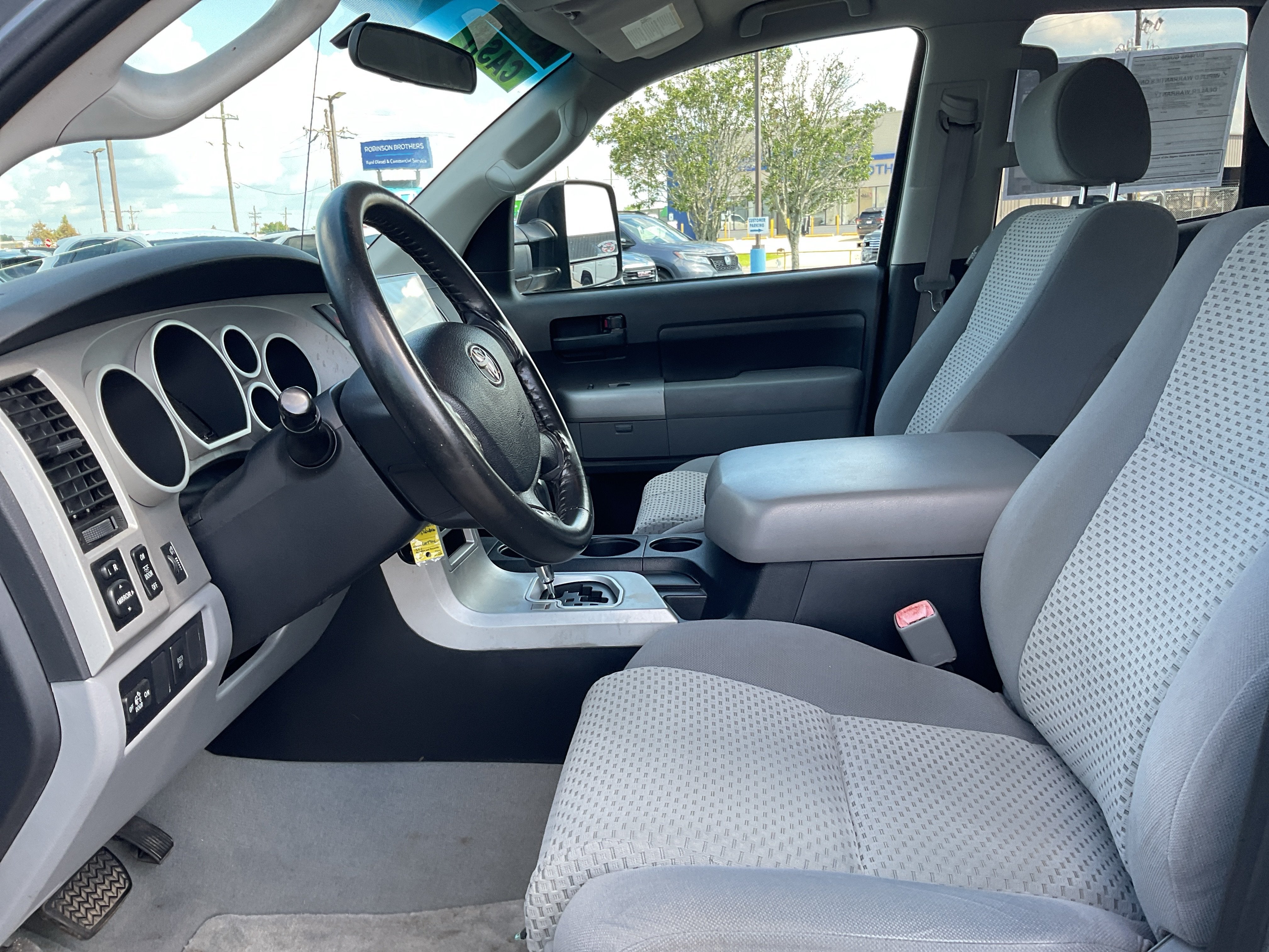 2008 Toyota Tundra 4WD Truck SR5