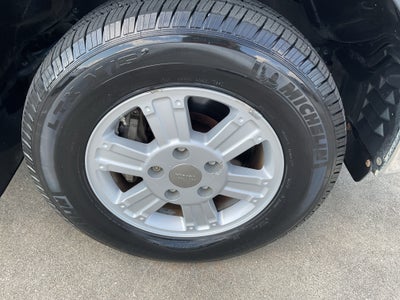 2008 Toyota Tundra 4WD Truck SR5