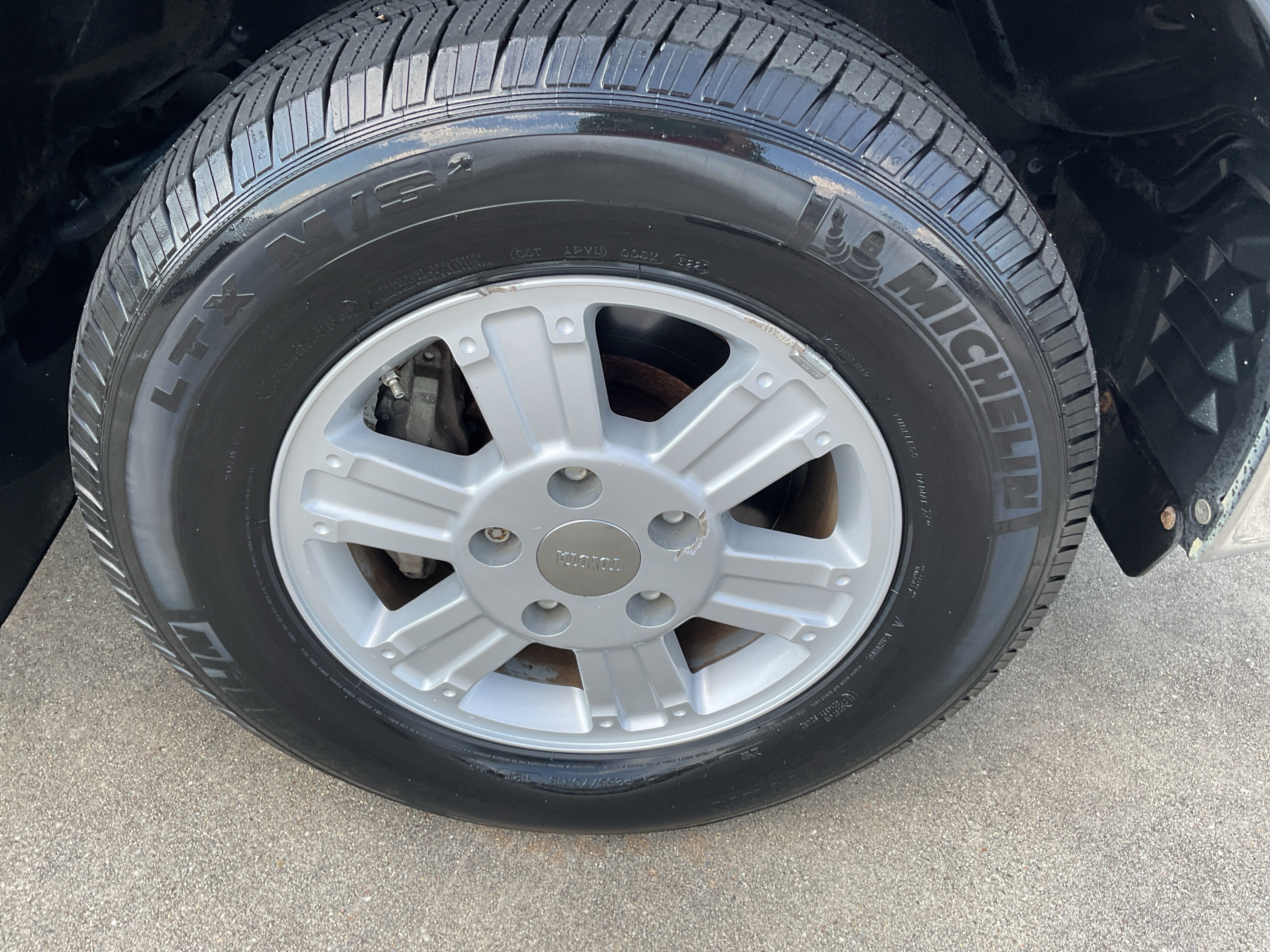 2008 Toyota Tundra 4WD Truck SR5