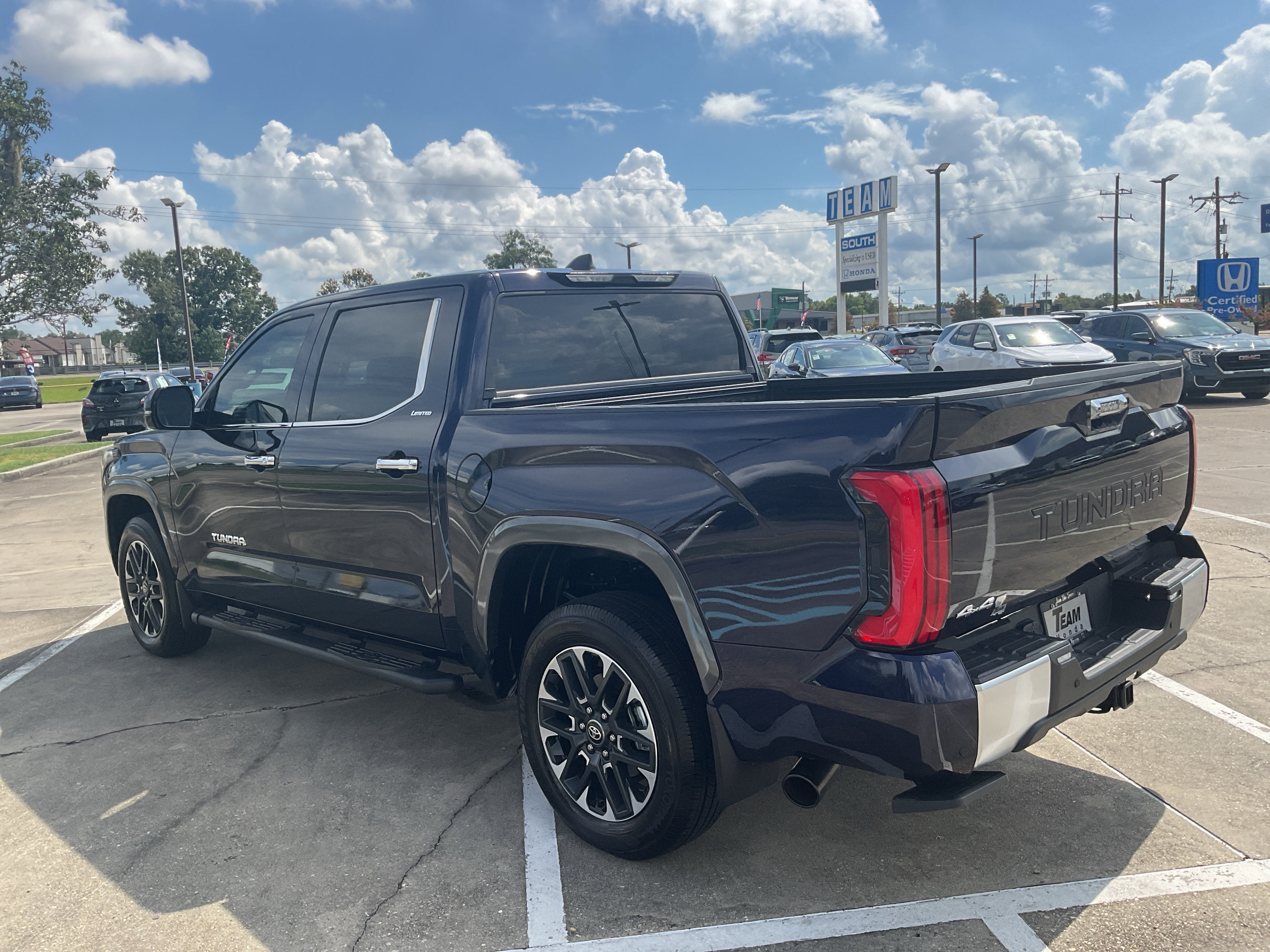 2026 Toyota Tundra 4WD Limited
