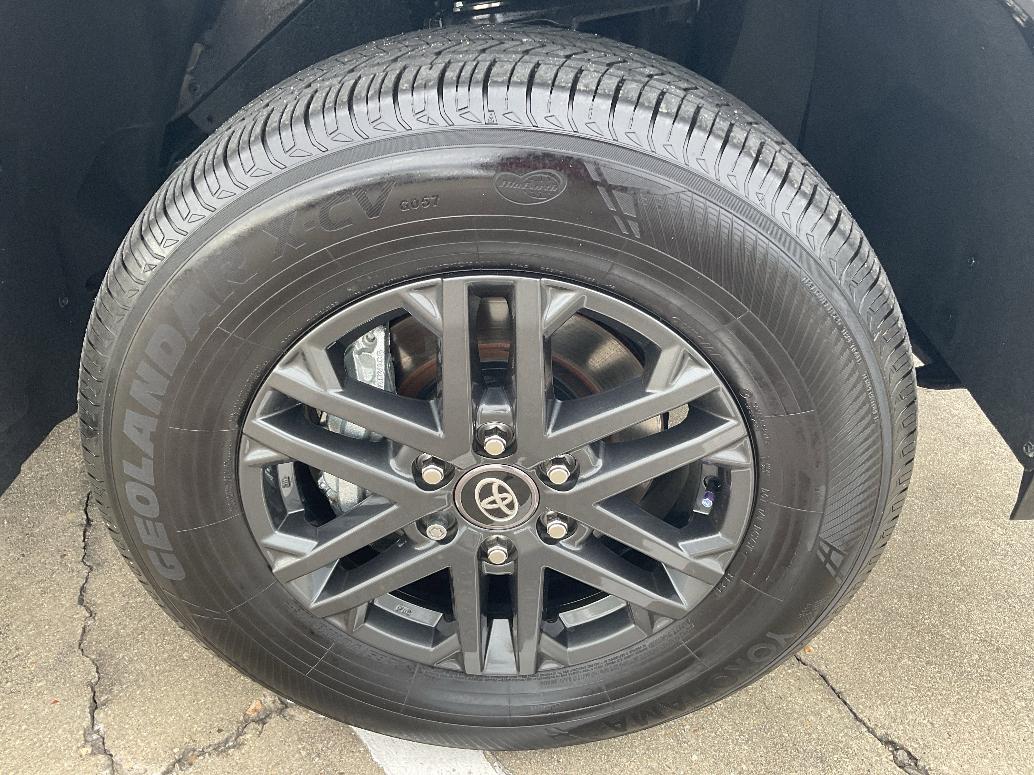 2025 Toyota Tundra 2WD SR5