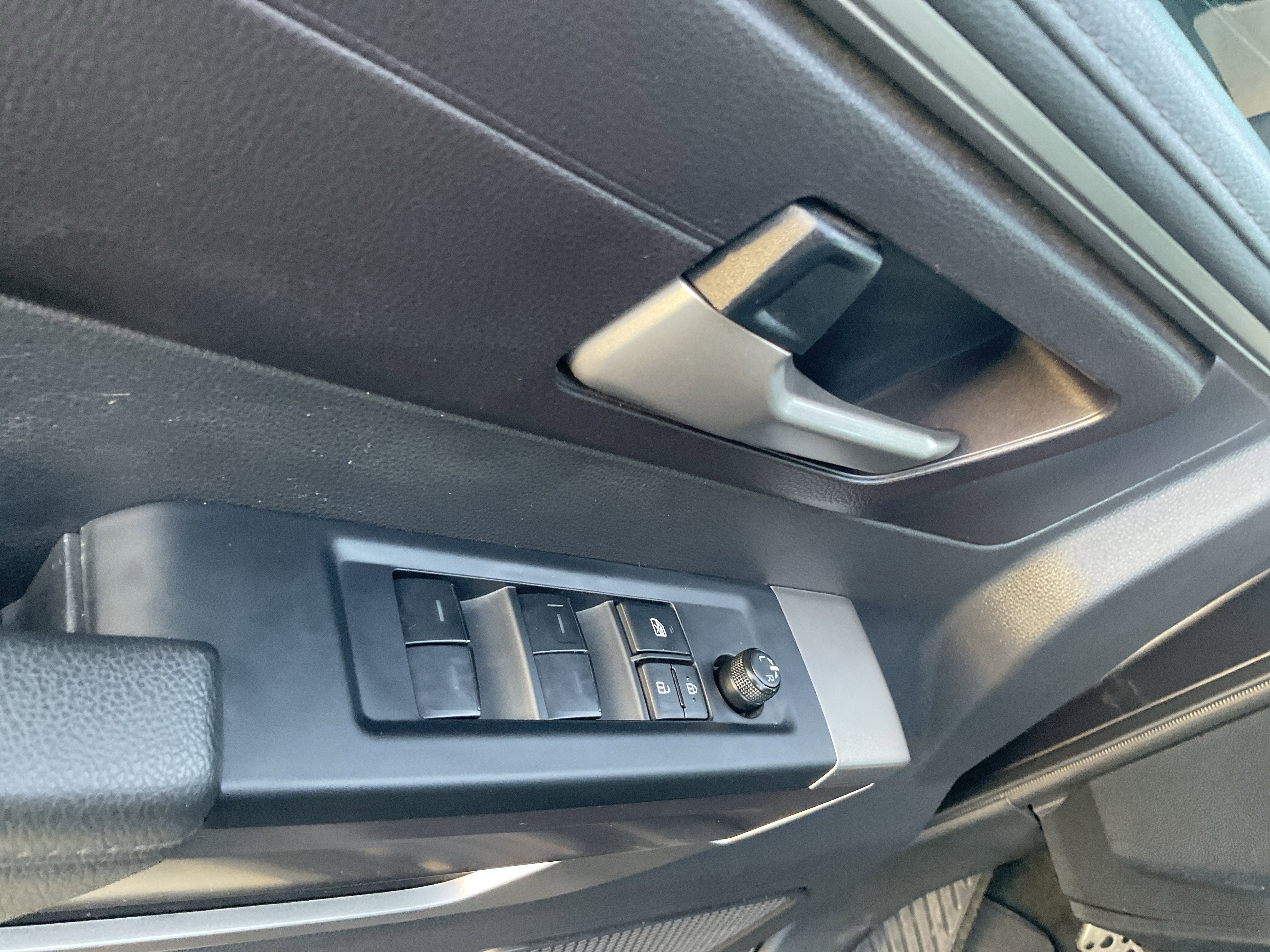 2023 Toyota Tundra 2WD SR5