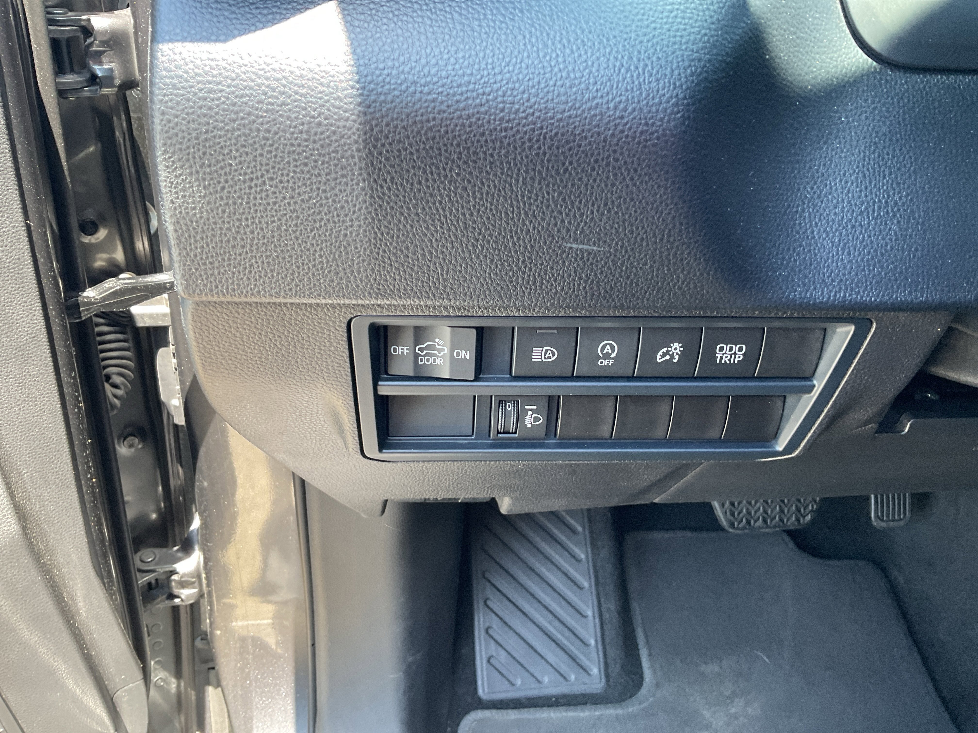 2025 Toyota Tundra 2WD SR5