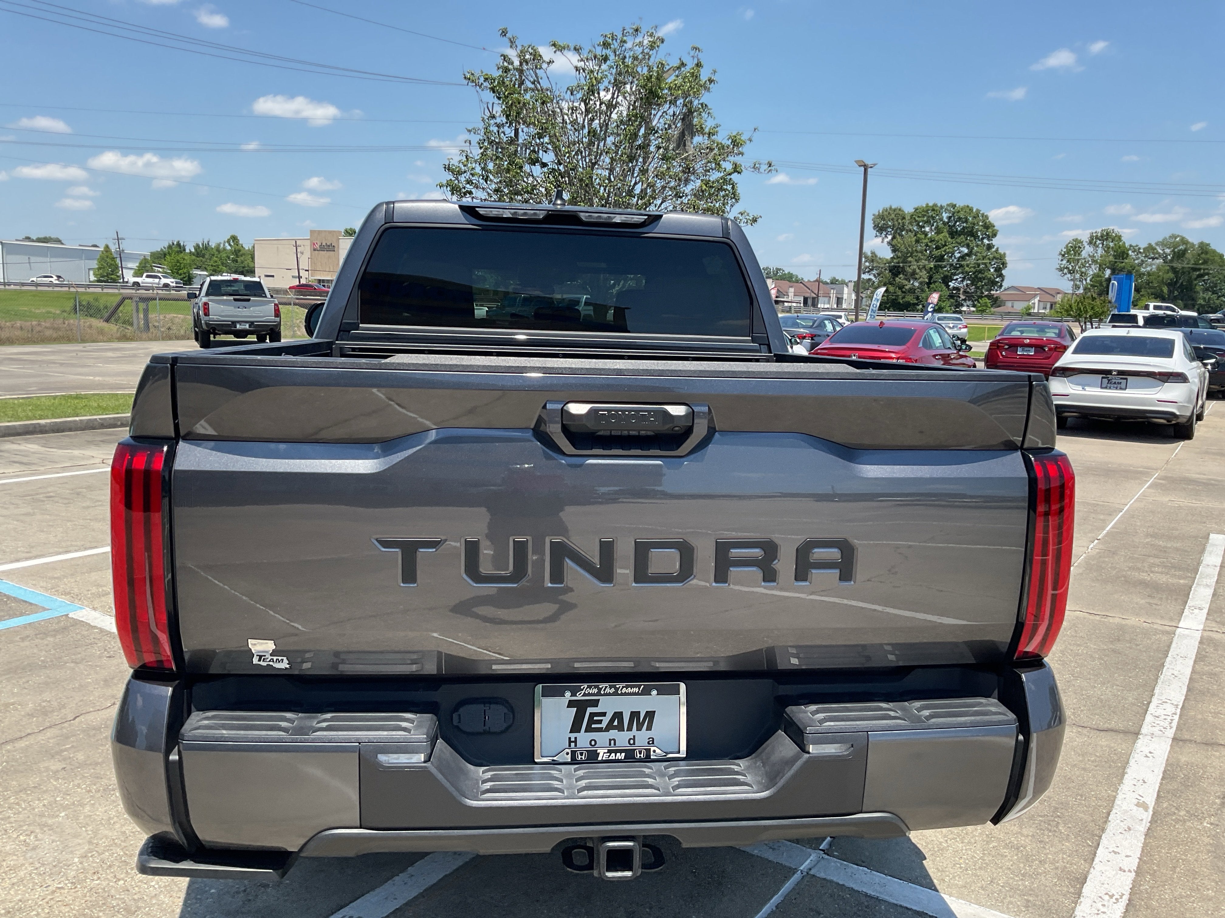 2025 Toyota Tundra 2WD SR5