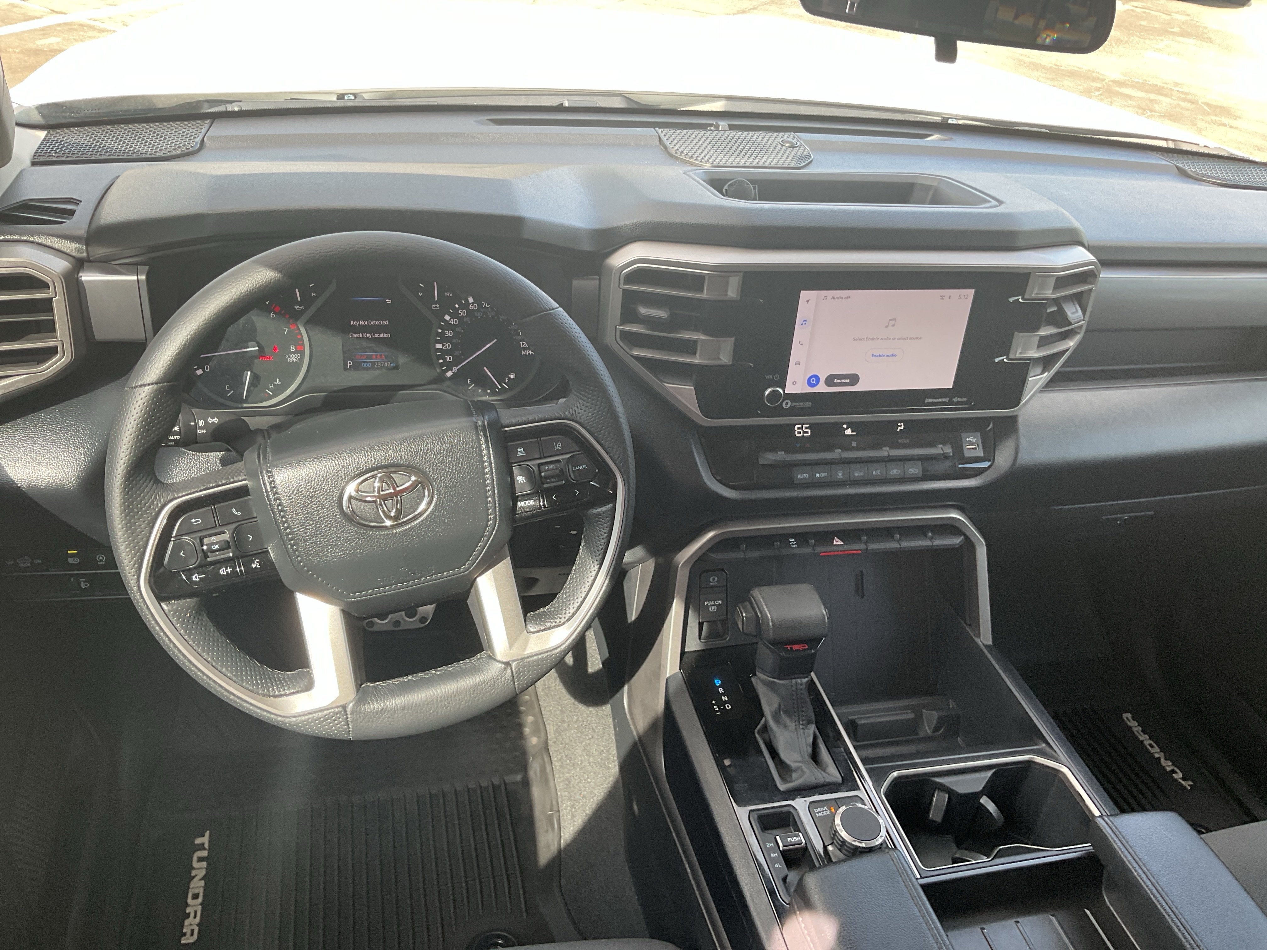 2023 Toyota Tundra 4WD SR5