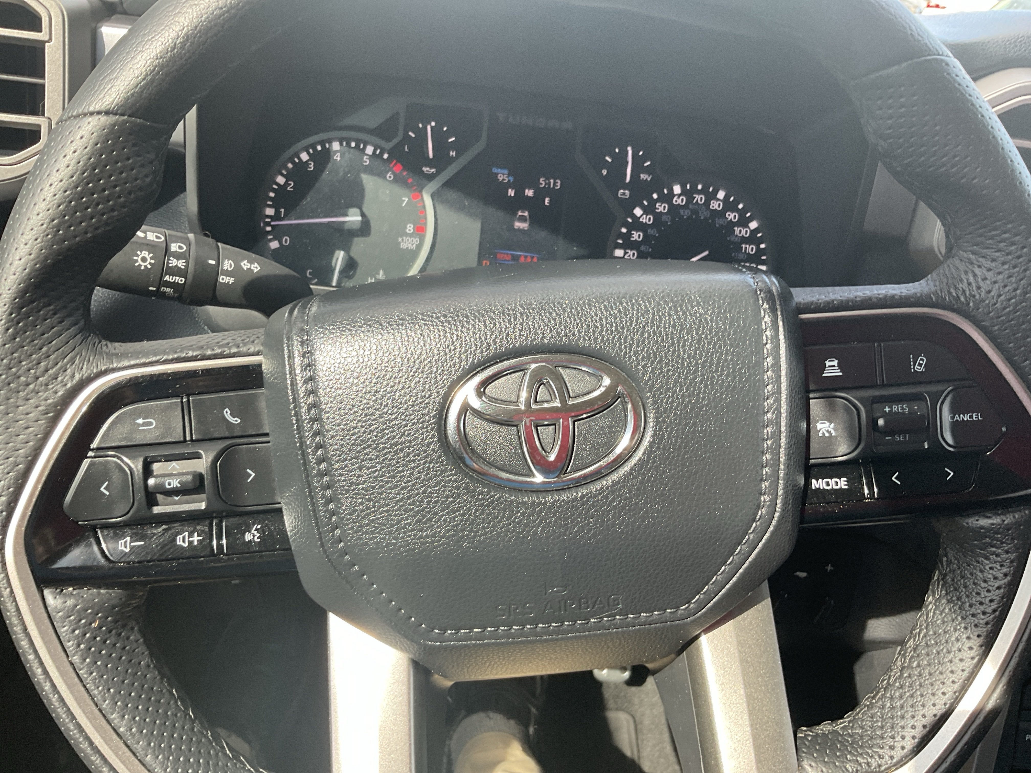 2023 Toyota Tundra 4WD SR5