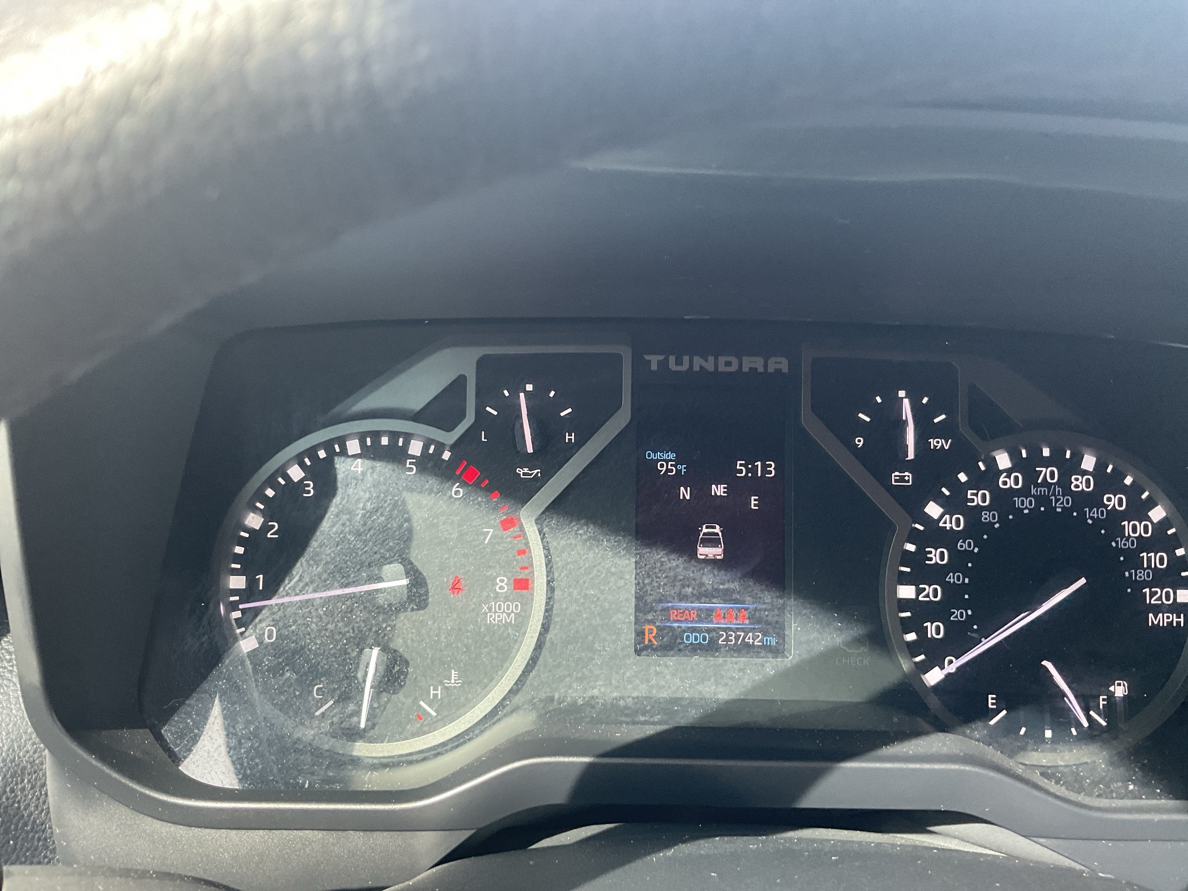 2023 Toyota Tundra 4WD SR5