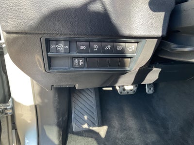 2024 Toyota Tundra 4WD SR5