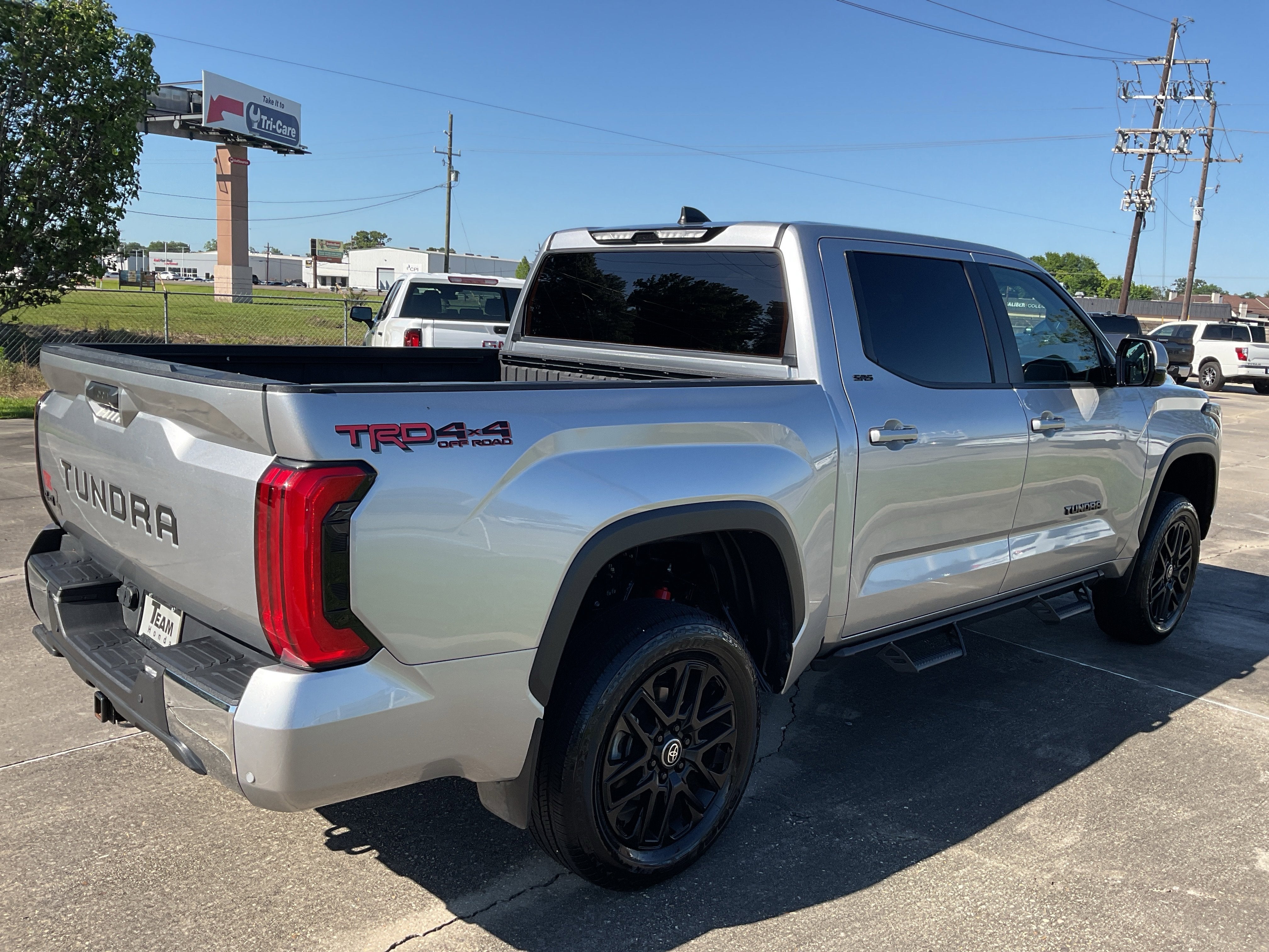 2024 Toyota Tundra 4WD SR5