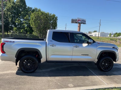 2024 Toyota Tundra 4WD SR5