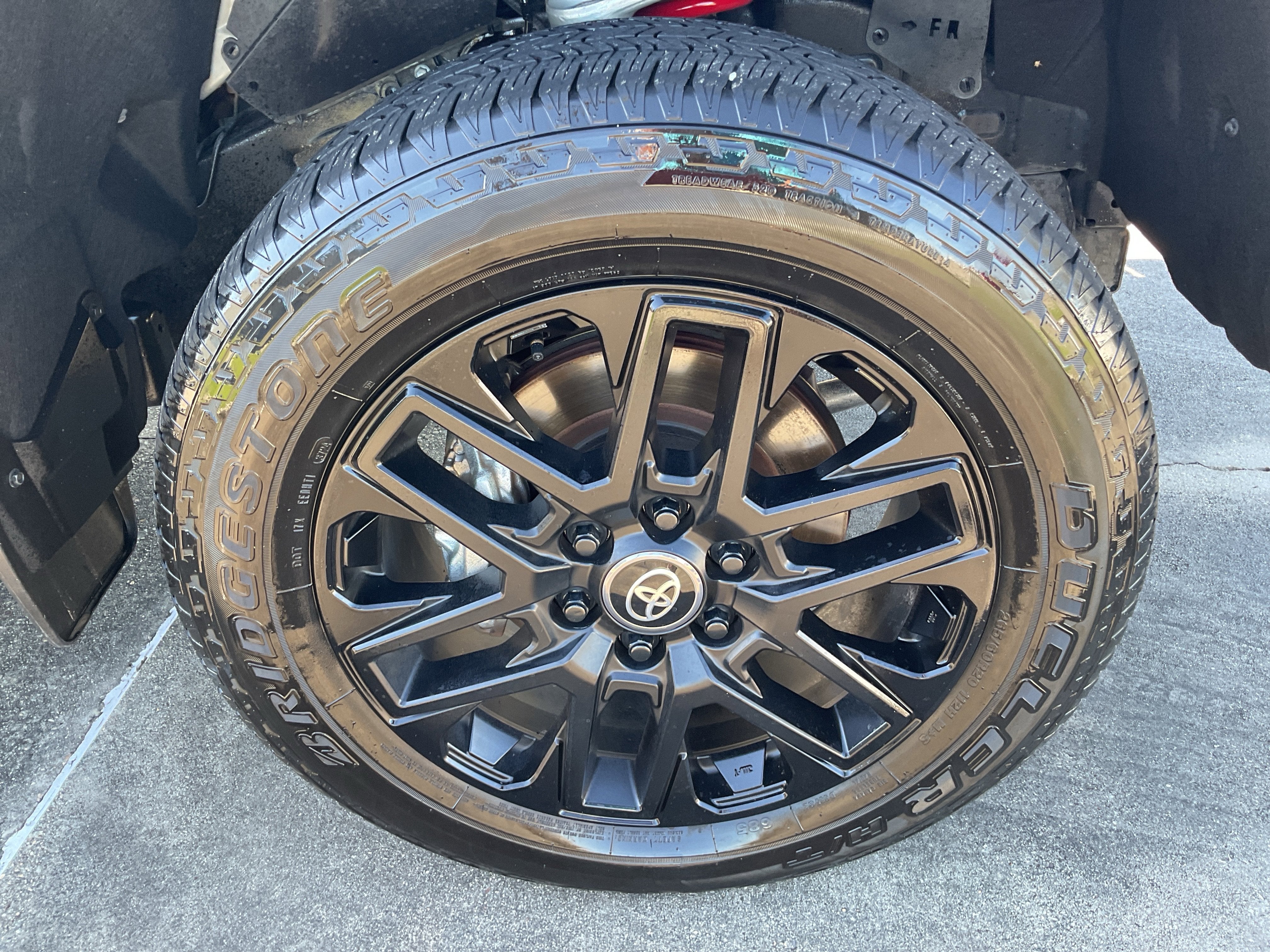 2024 Toyota Tundra 4WD SR5