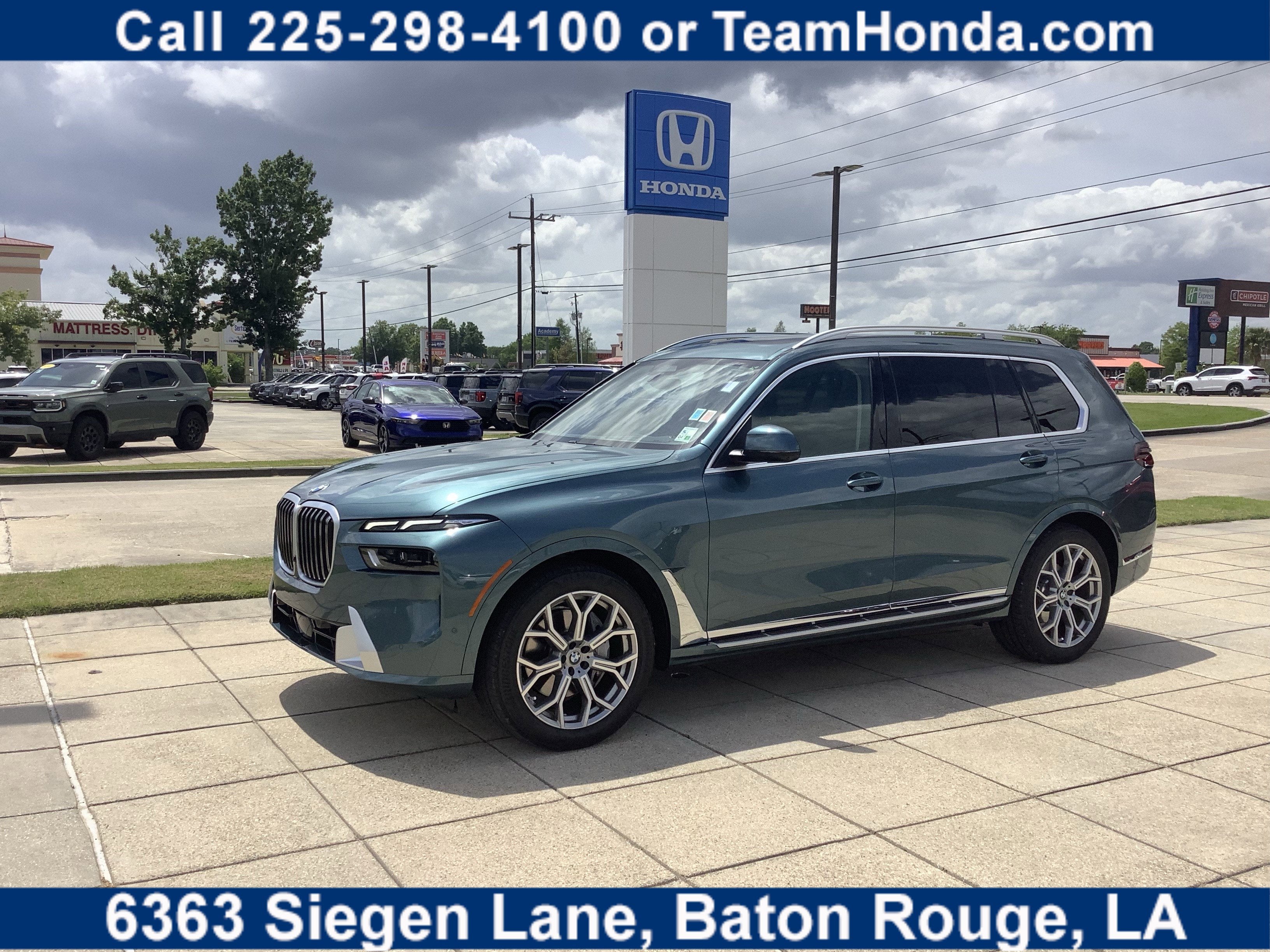 2025 BMW X7 xDrive40i