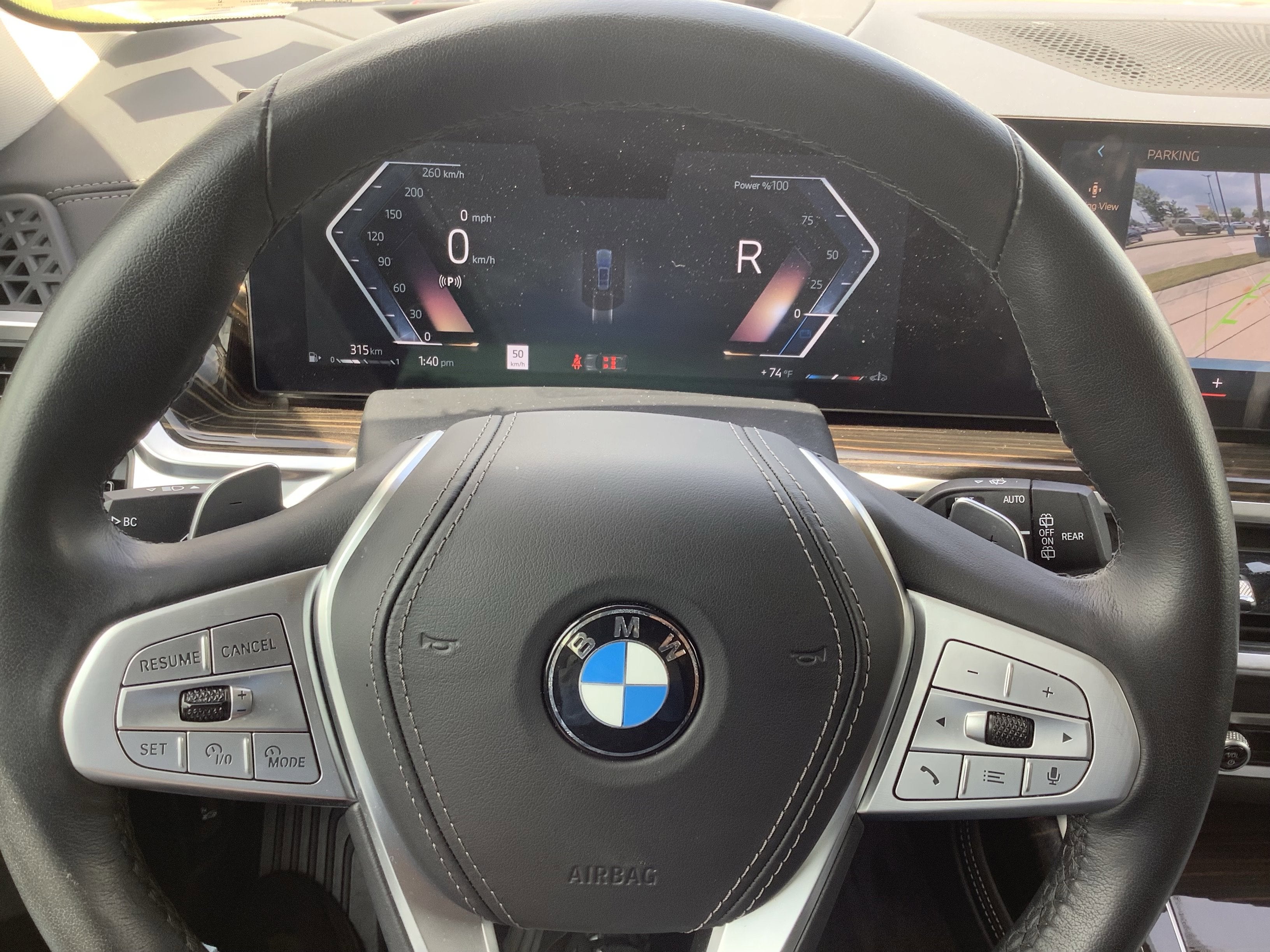 2025 BMW X7 xDrive40i