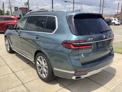 2025 BMW X7 xDrive40i