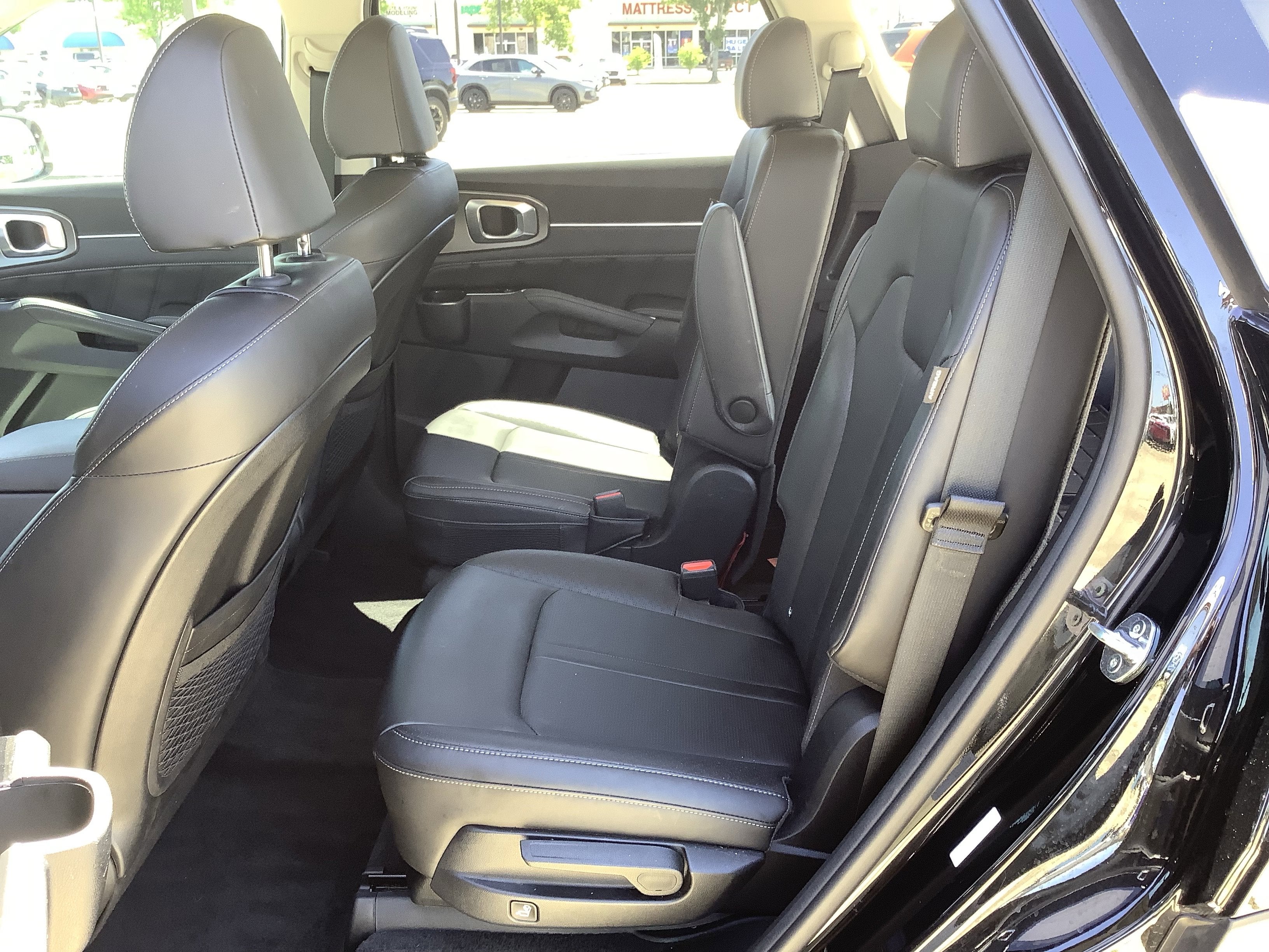 2025 Kia Sorento SX