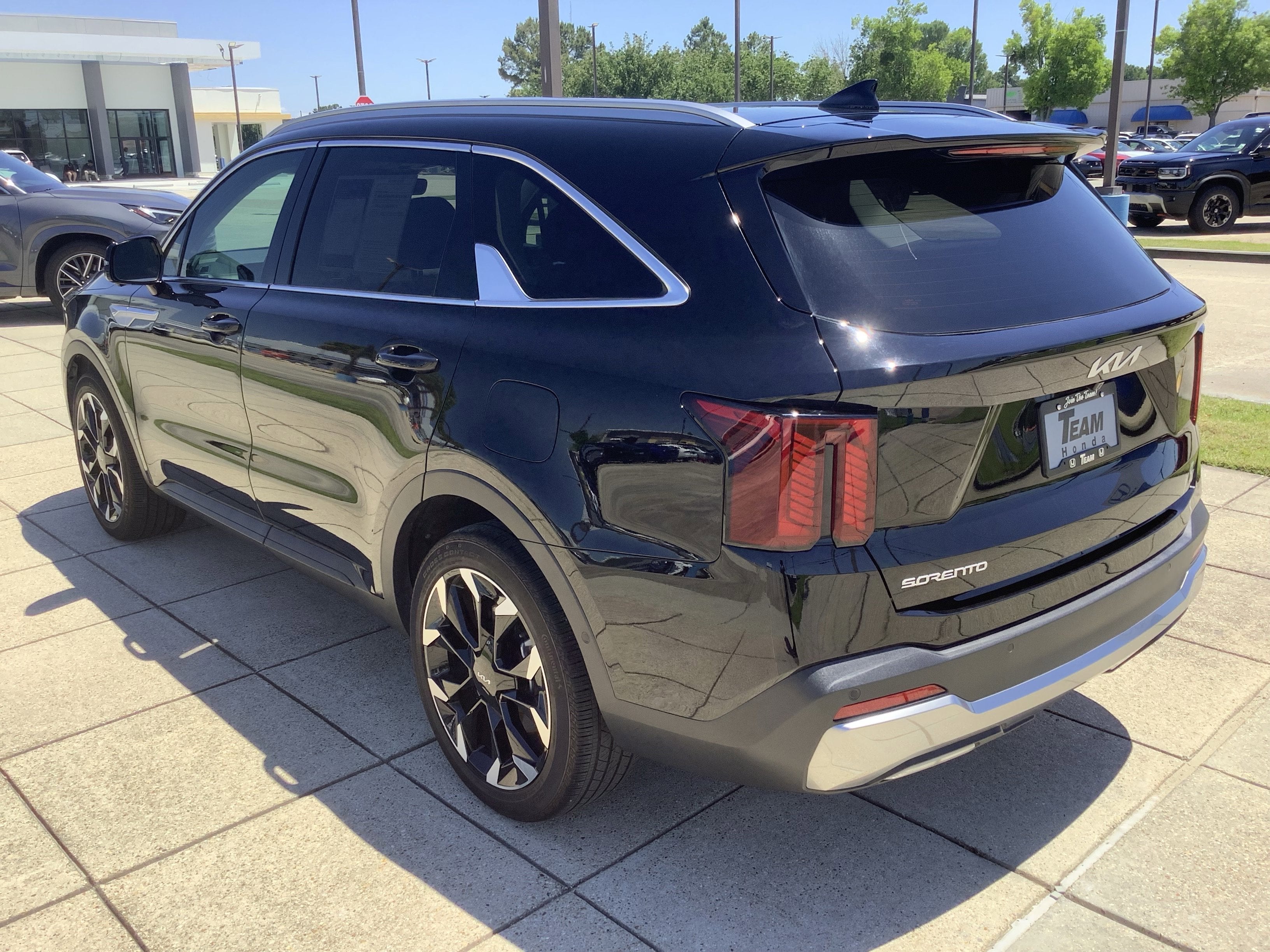 2025 Kia Sorento SX