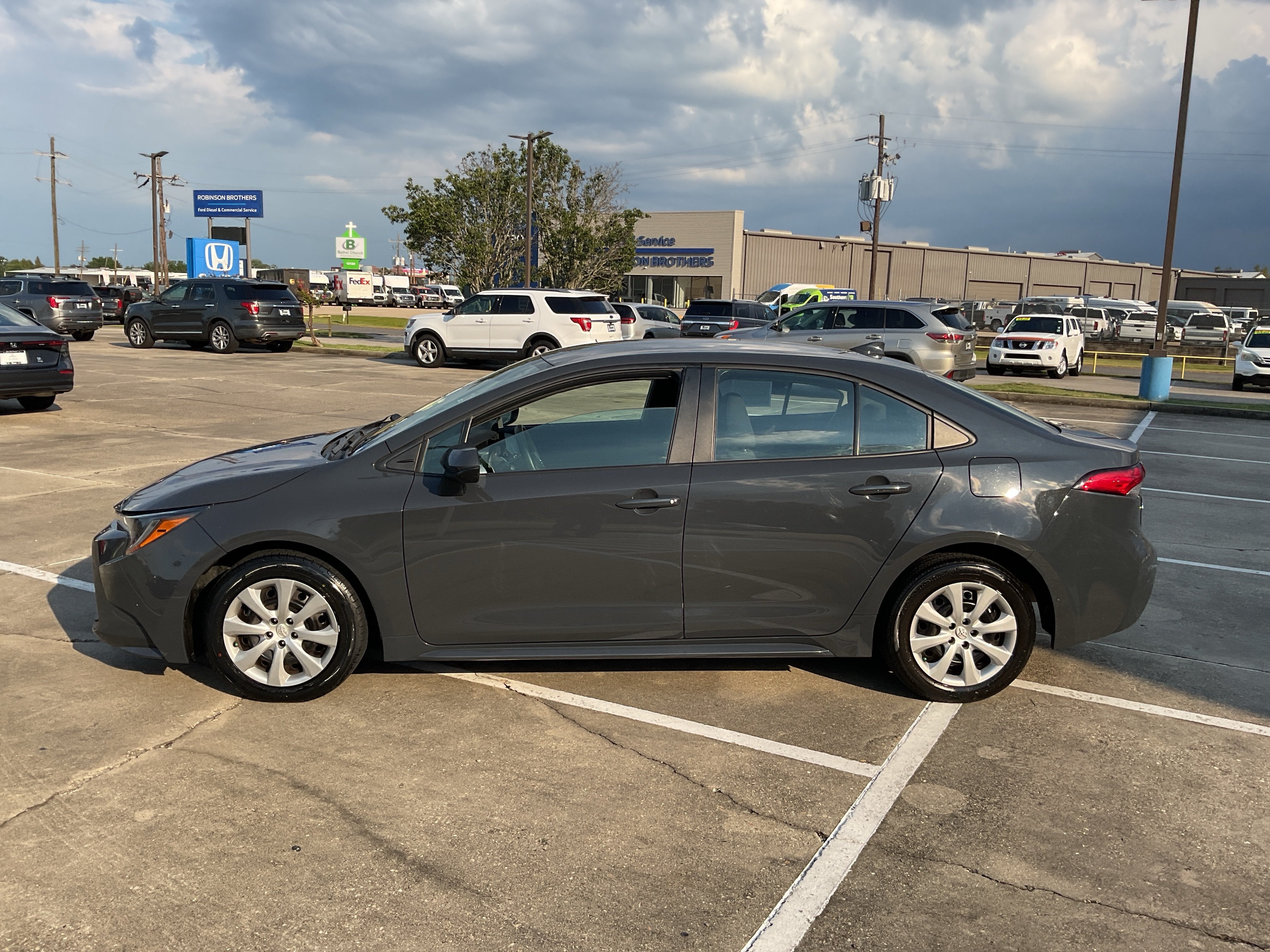 2024 Toyota Corolla LE