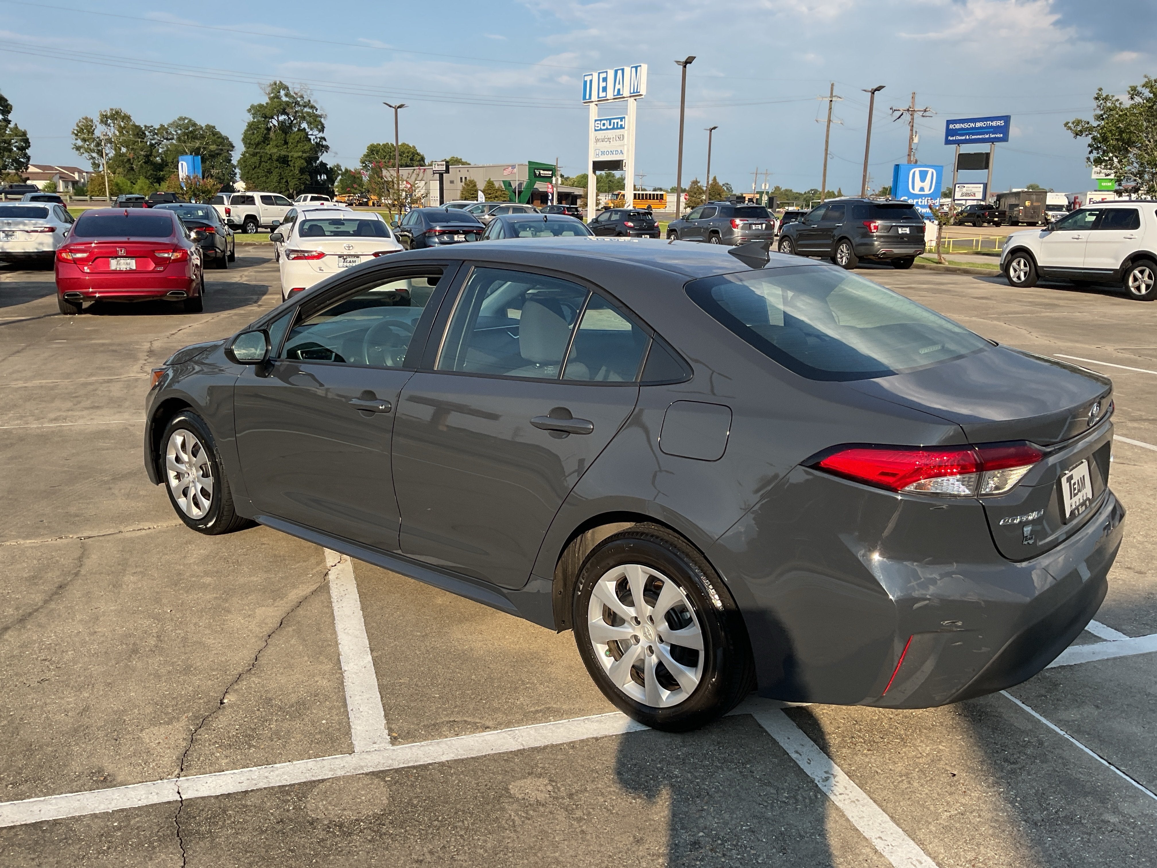 2024 Toyota Corolla LE