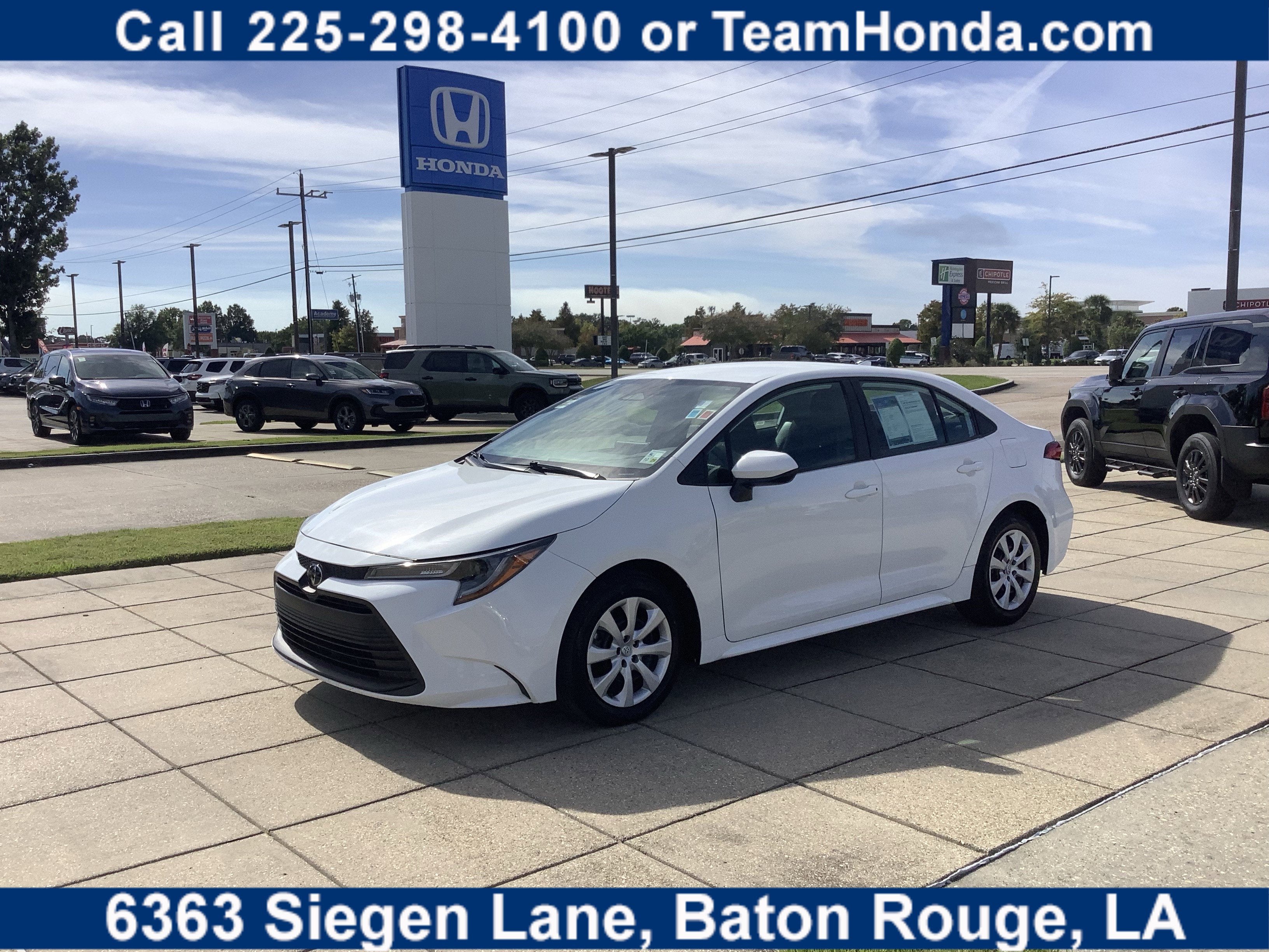 2024 Toyota Corolla LE