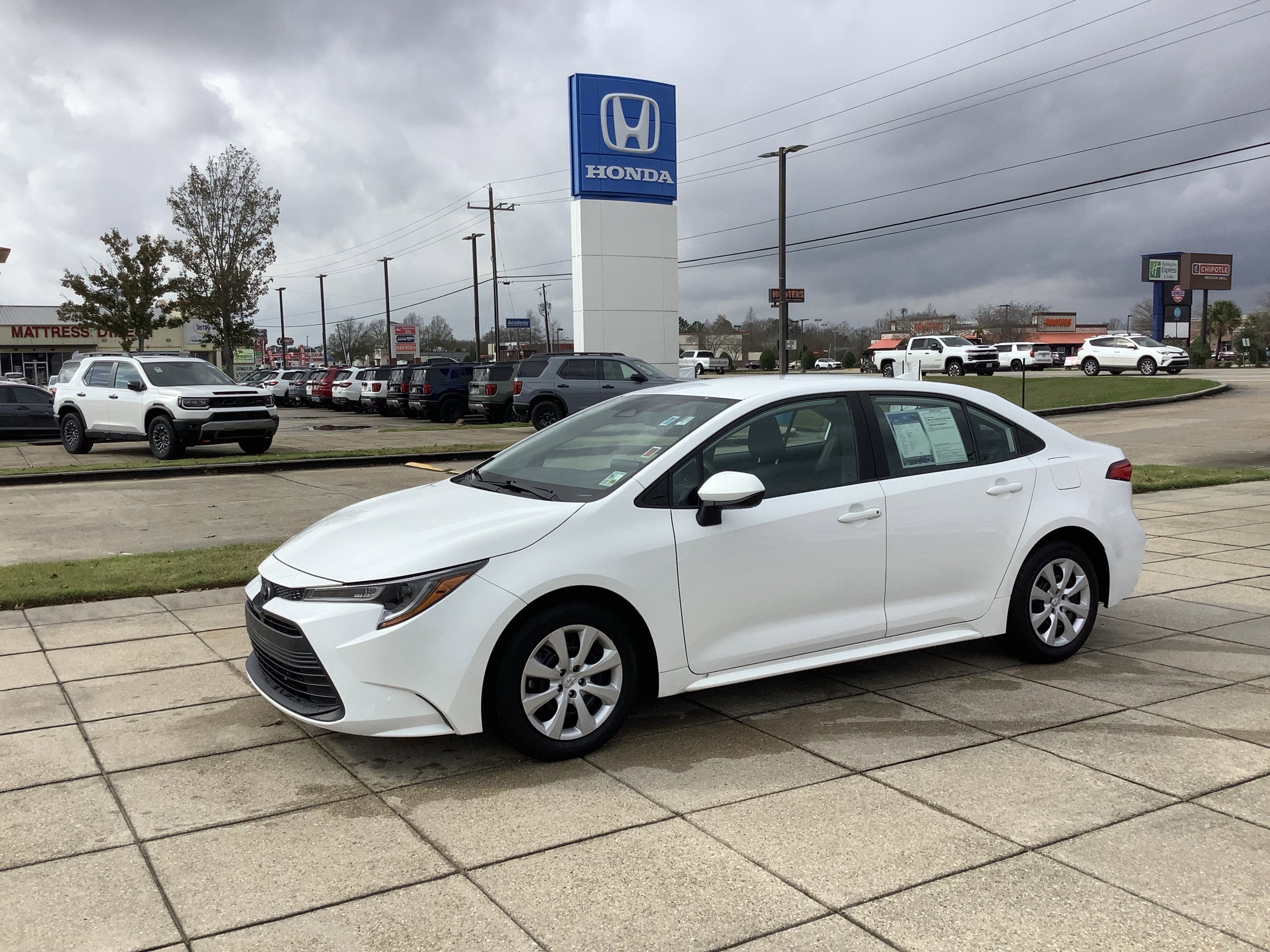 2024 Toyota Corolla LE