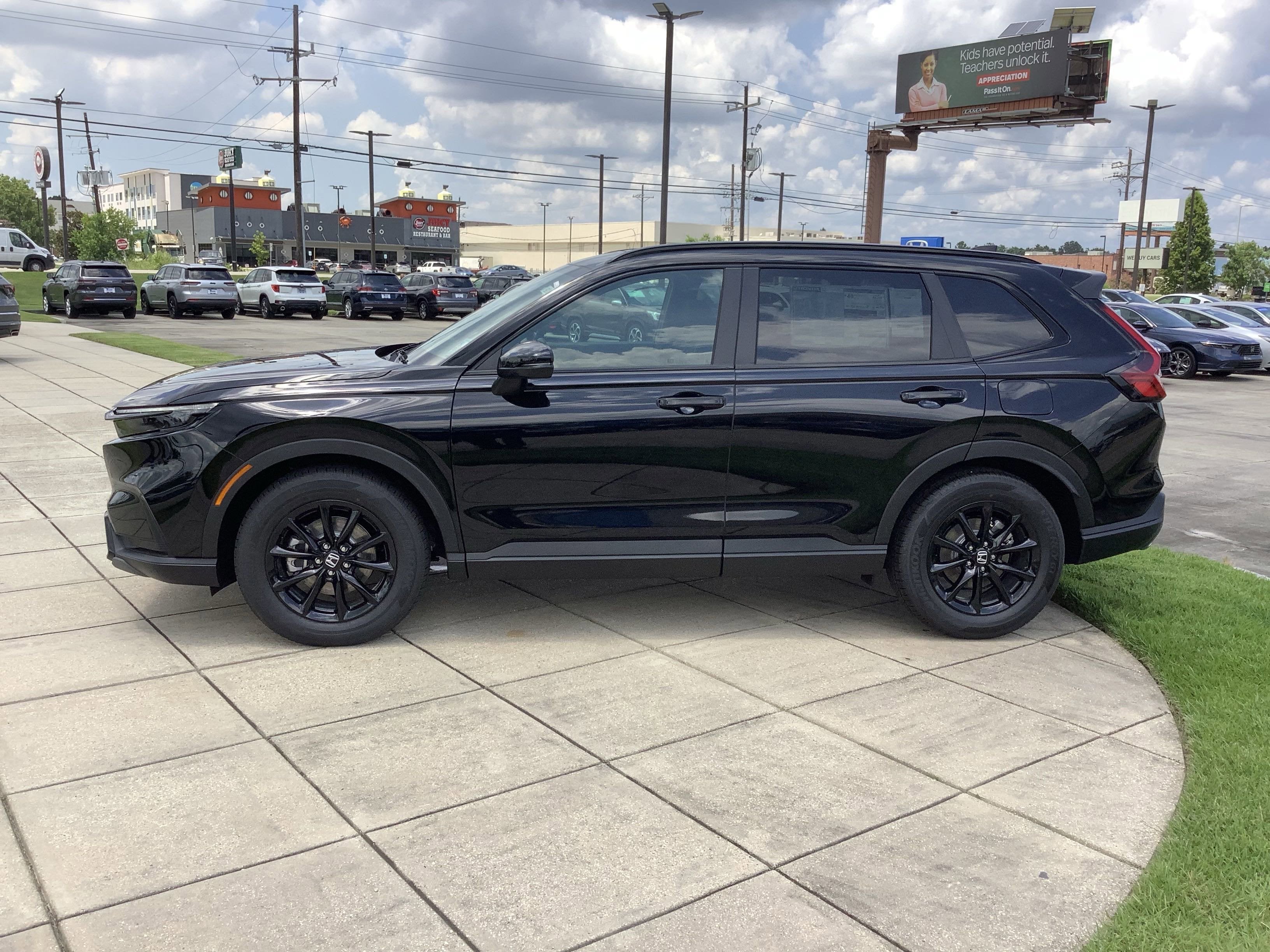 2026 Honda CR-V Hybrid Sport