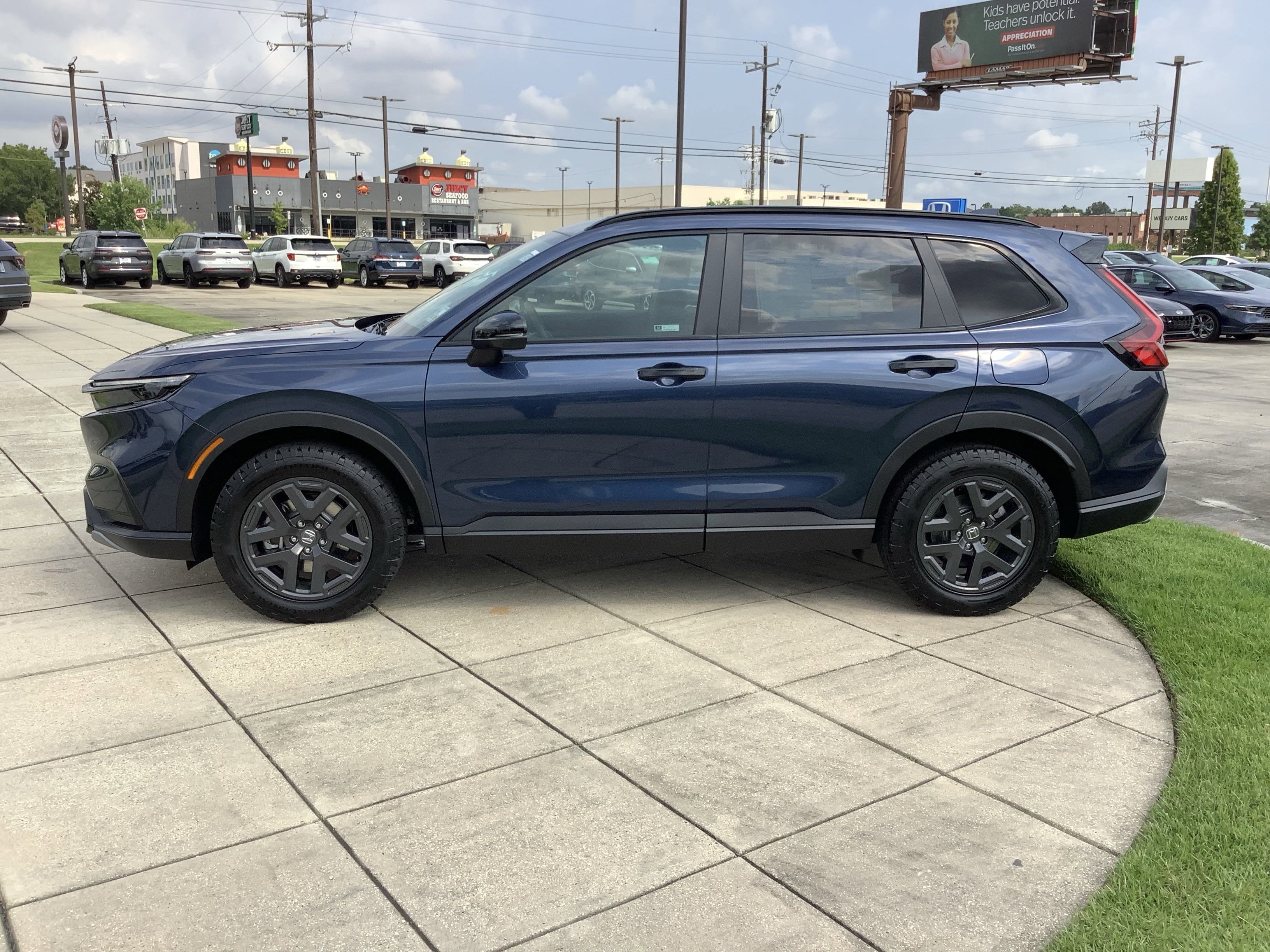2026 Honda CR-V Hybrid TrailSport