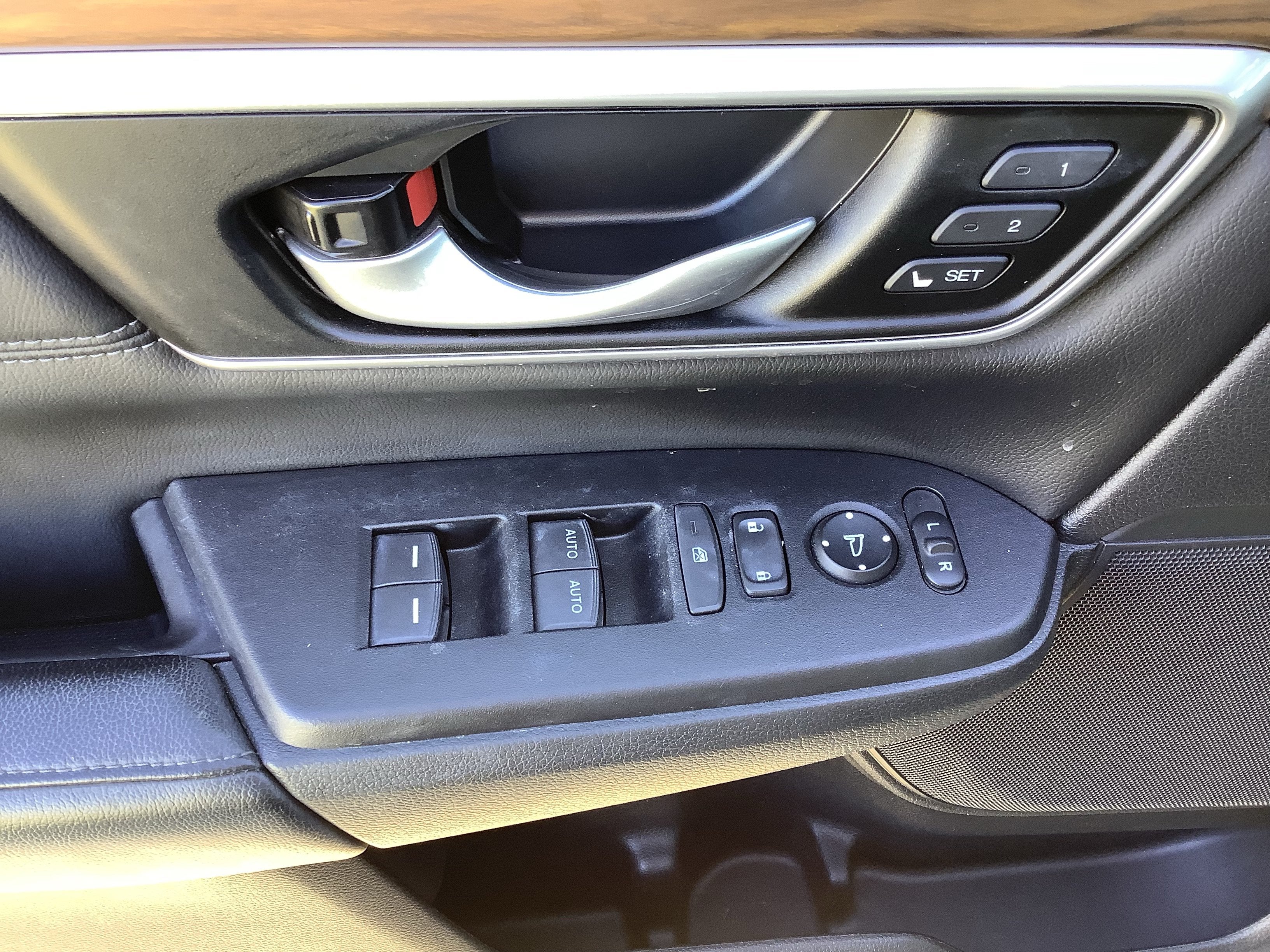 2021 Honda CR-V Touring - Photo 13