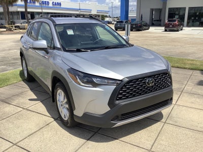 2024 Toyota Corolla Cross LE