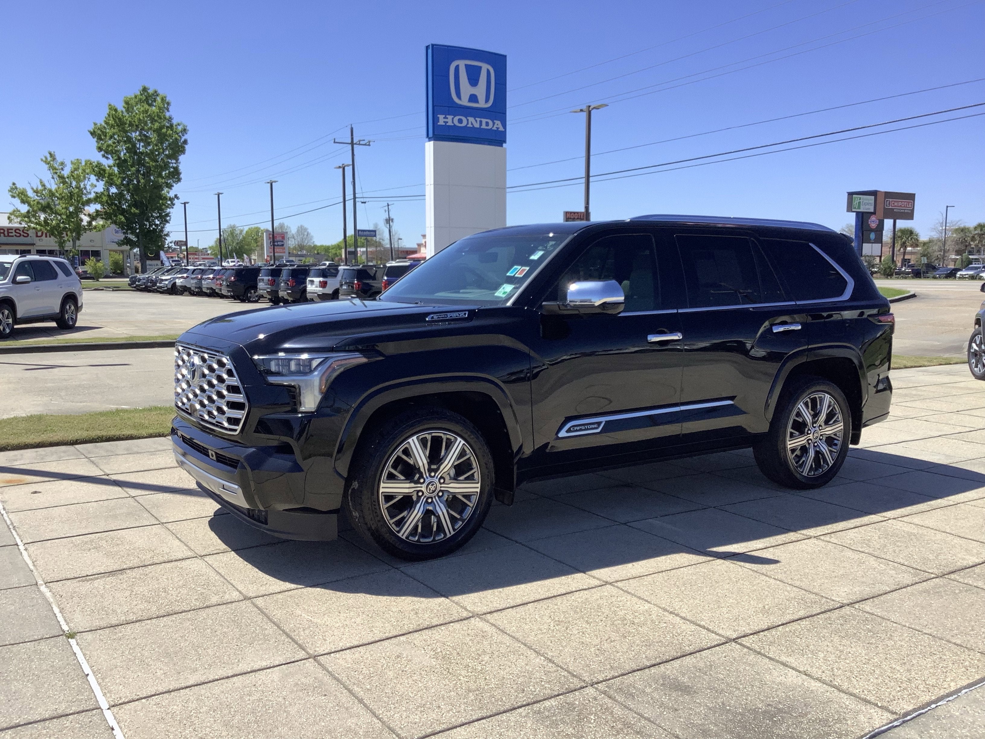 2023 Toyota Sequoia Capstone