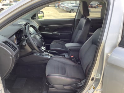 2024 Mitsubishi Outlander Sport SE